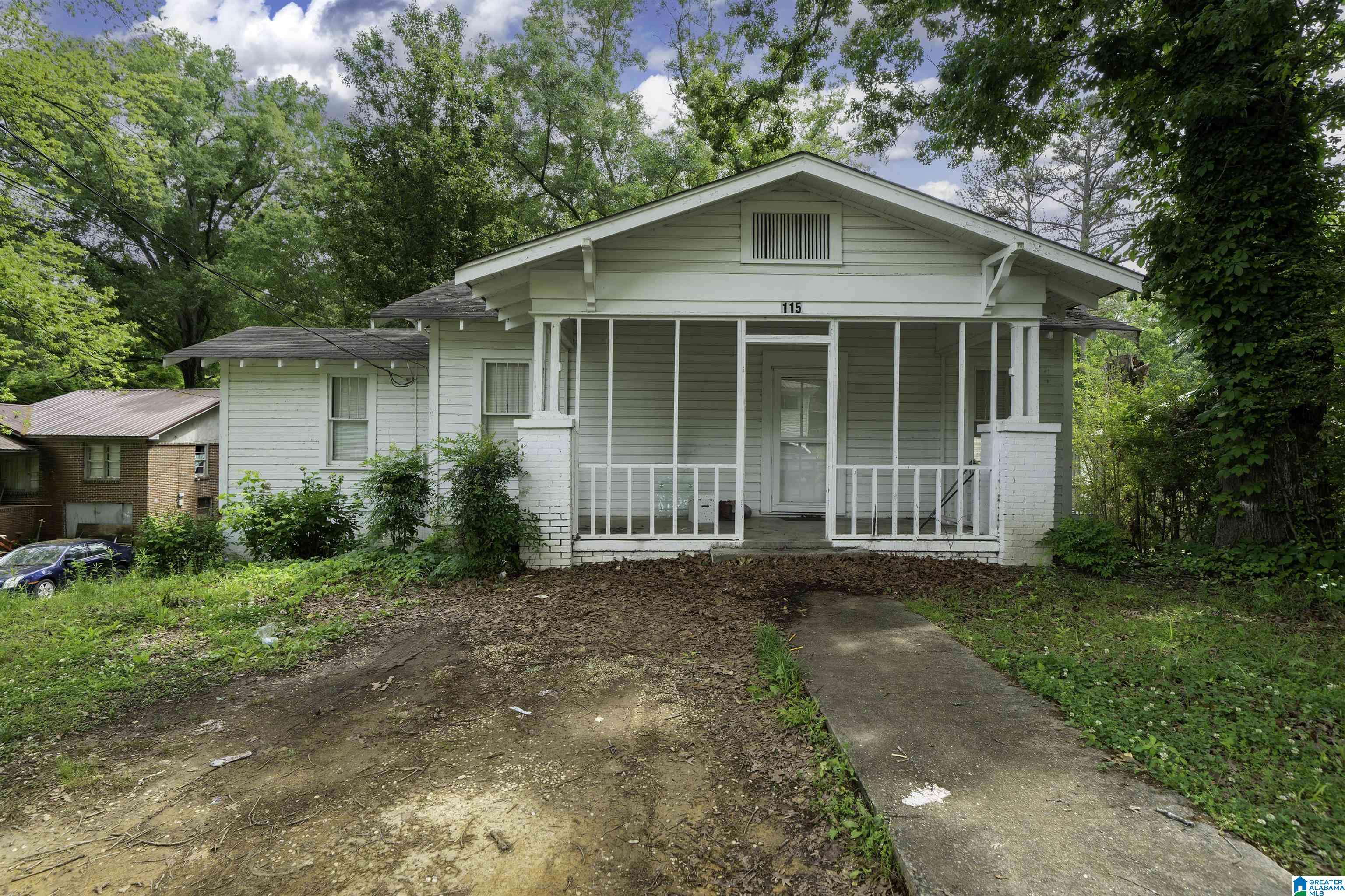 Hueytown, AL 35023,115 FOUST AVENUE