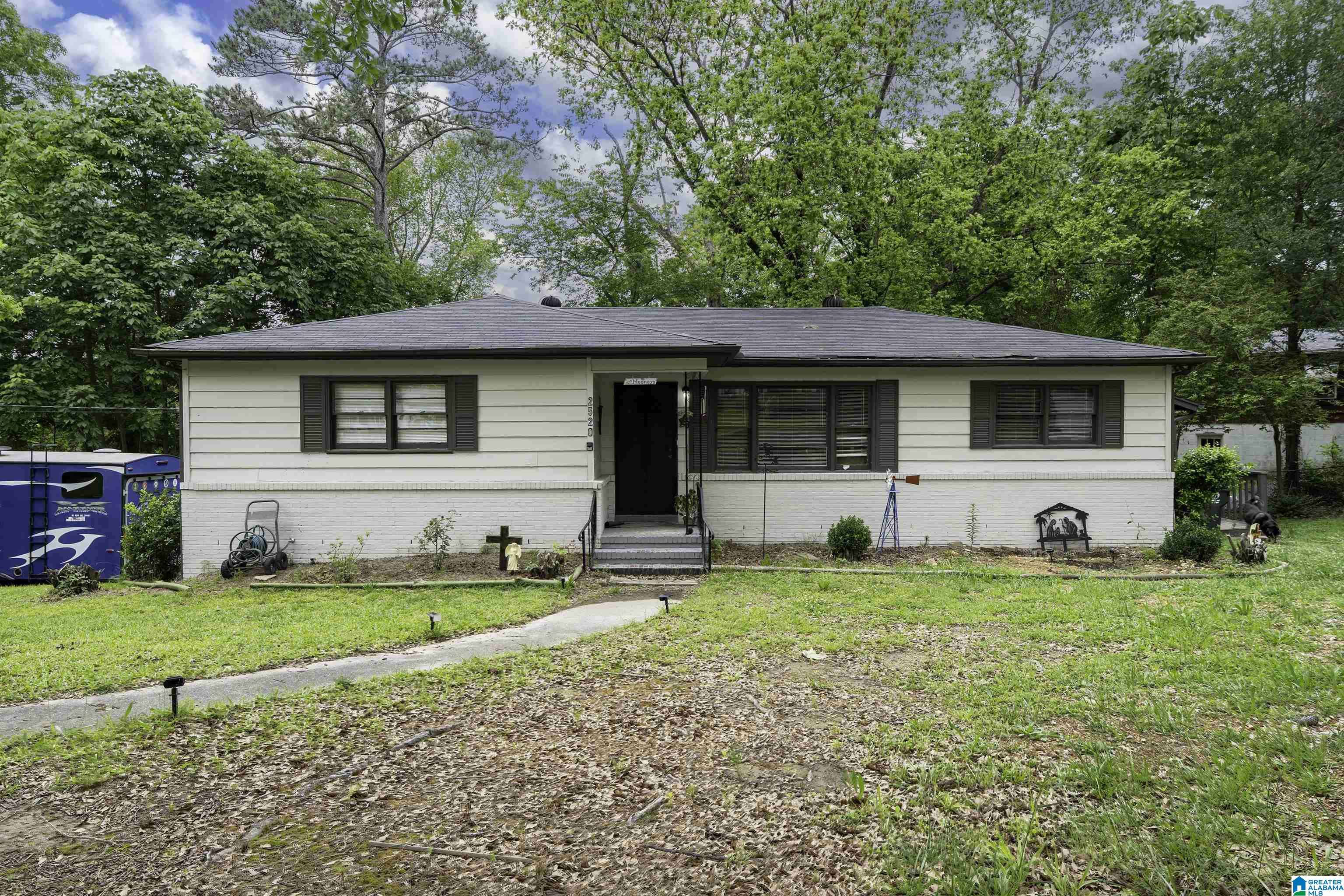 Center Point, AL 35215,2520 2ND PLACE NW