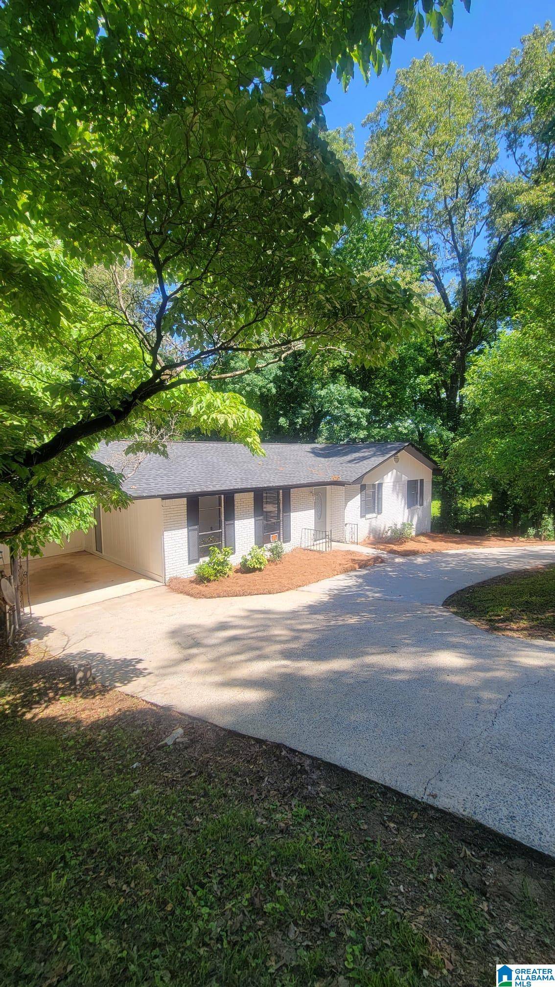 Bessemer, AL 35020,515 RIDGE AVENUE