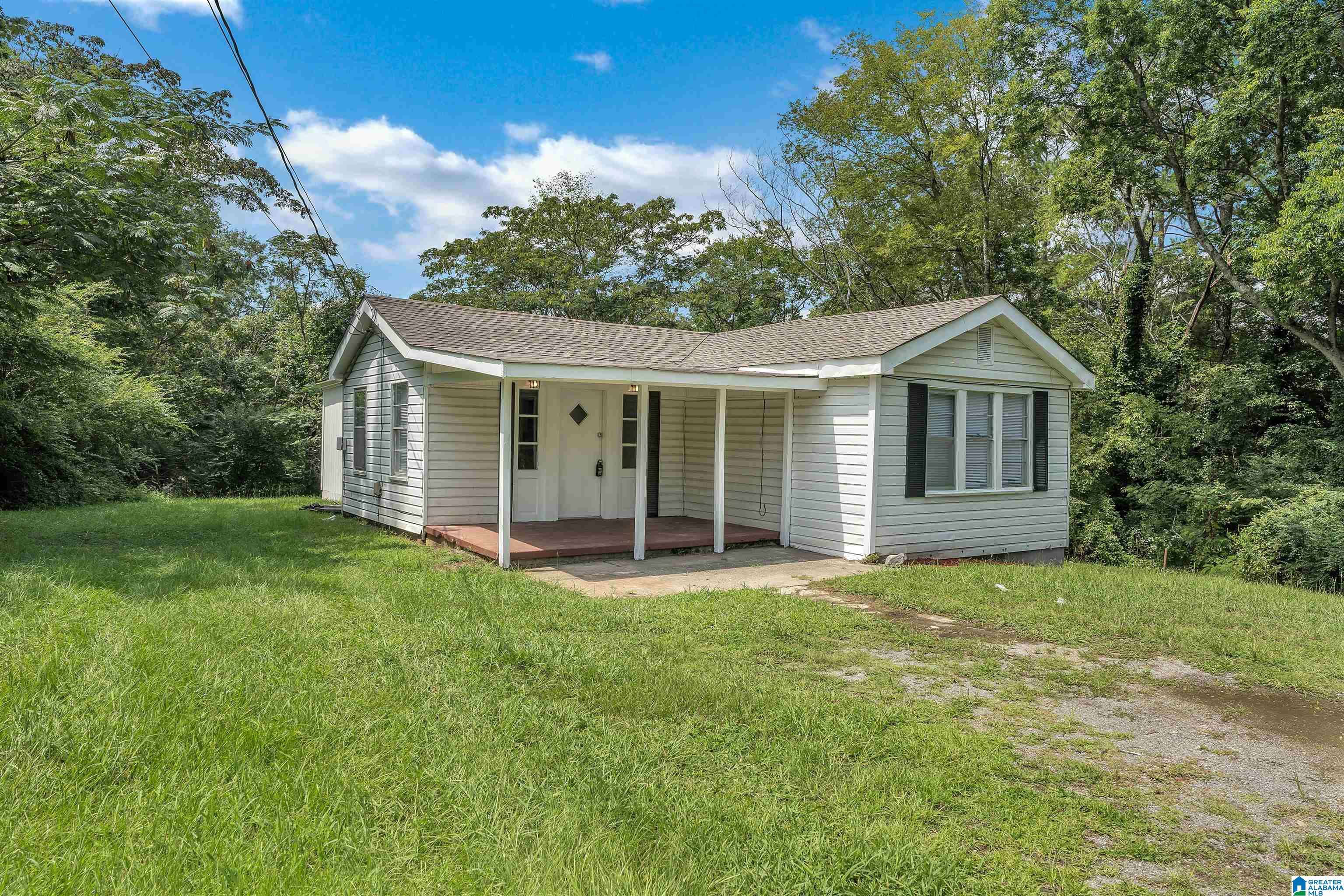 Adamsville, AL 35005,5317 ADAMS AVENUE