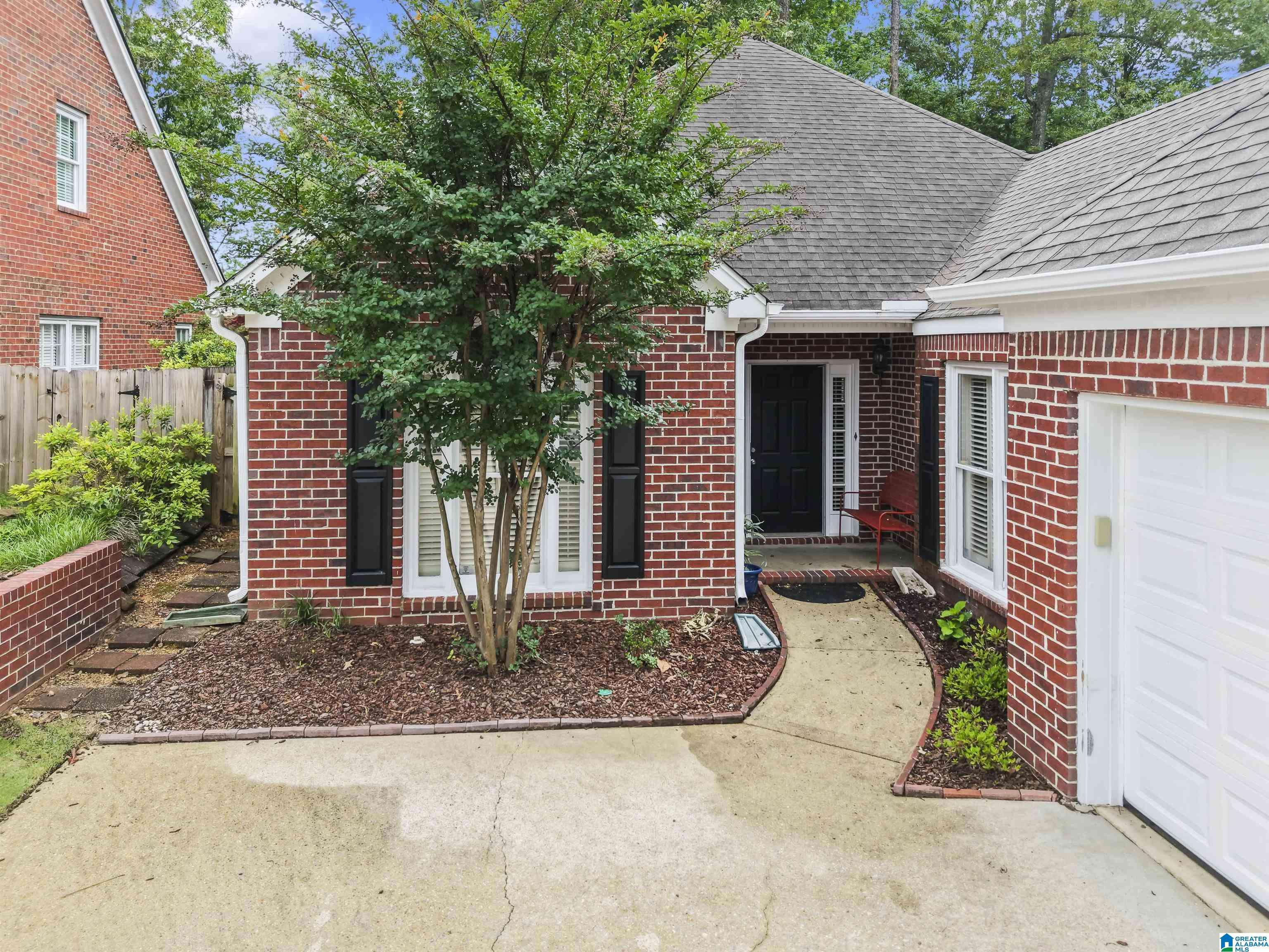 Birmingham, AL 35242,1916 STONE BROOK LANE