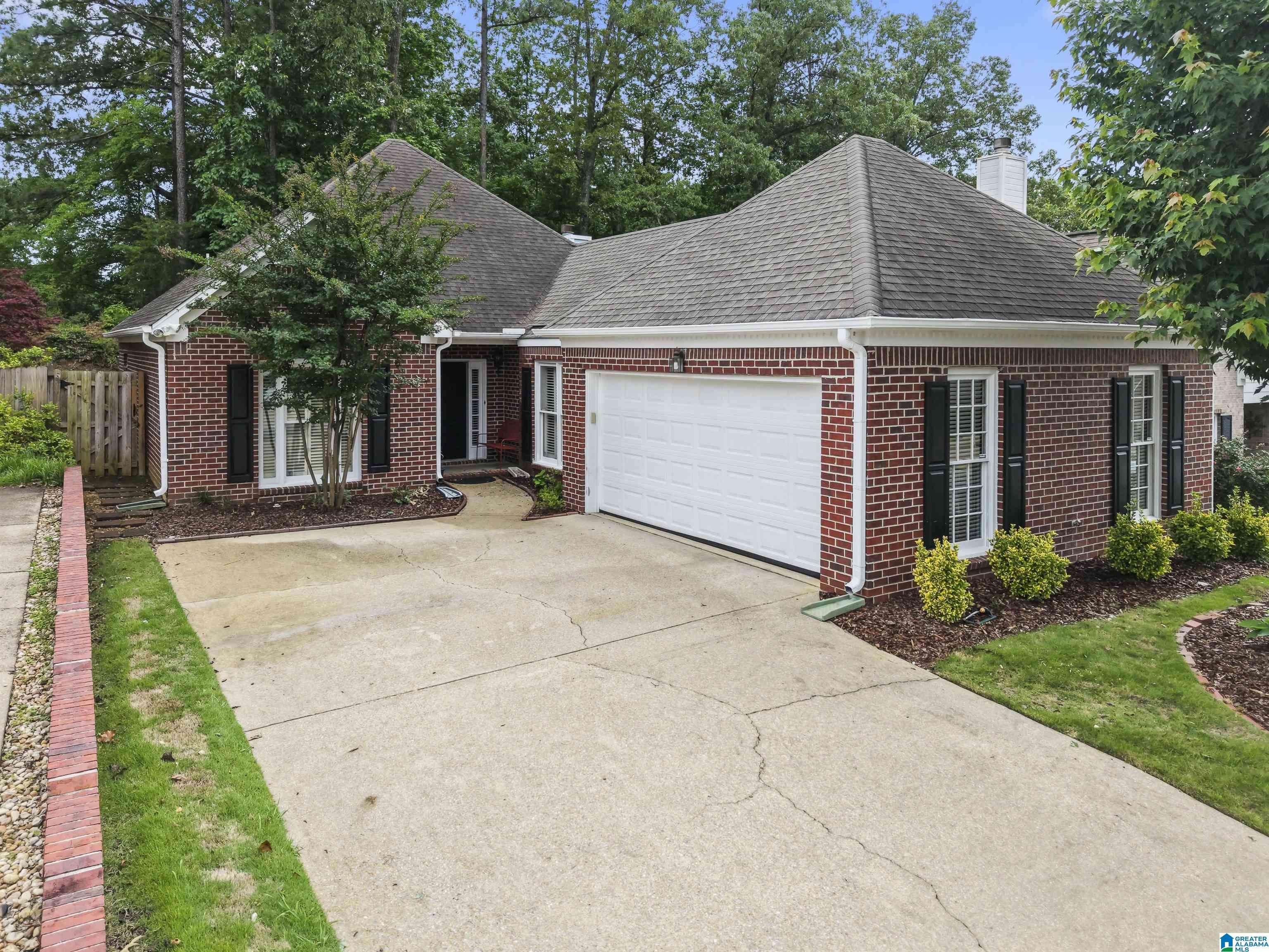 Birmingham, AL 35242,1916 STONE BROOK LANE