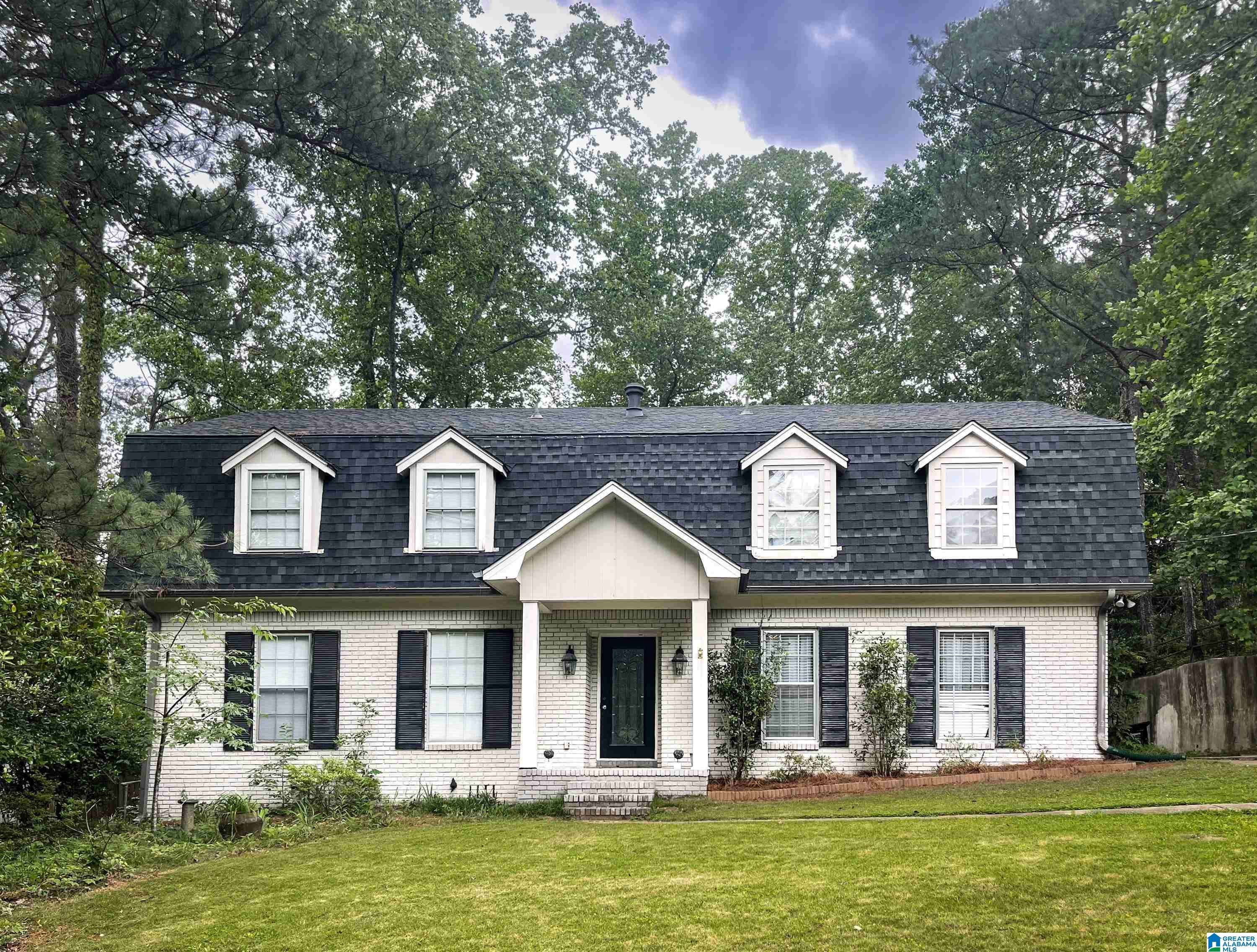 Vestavia Hills, AL 35216,3213 WESTBROOK DRIVE