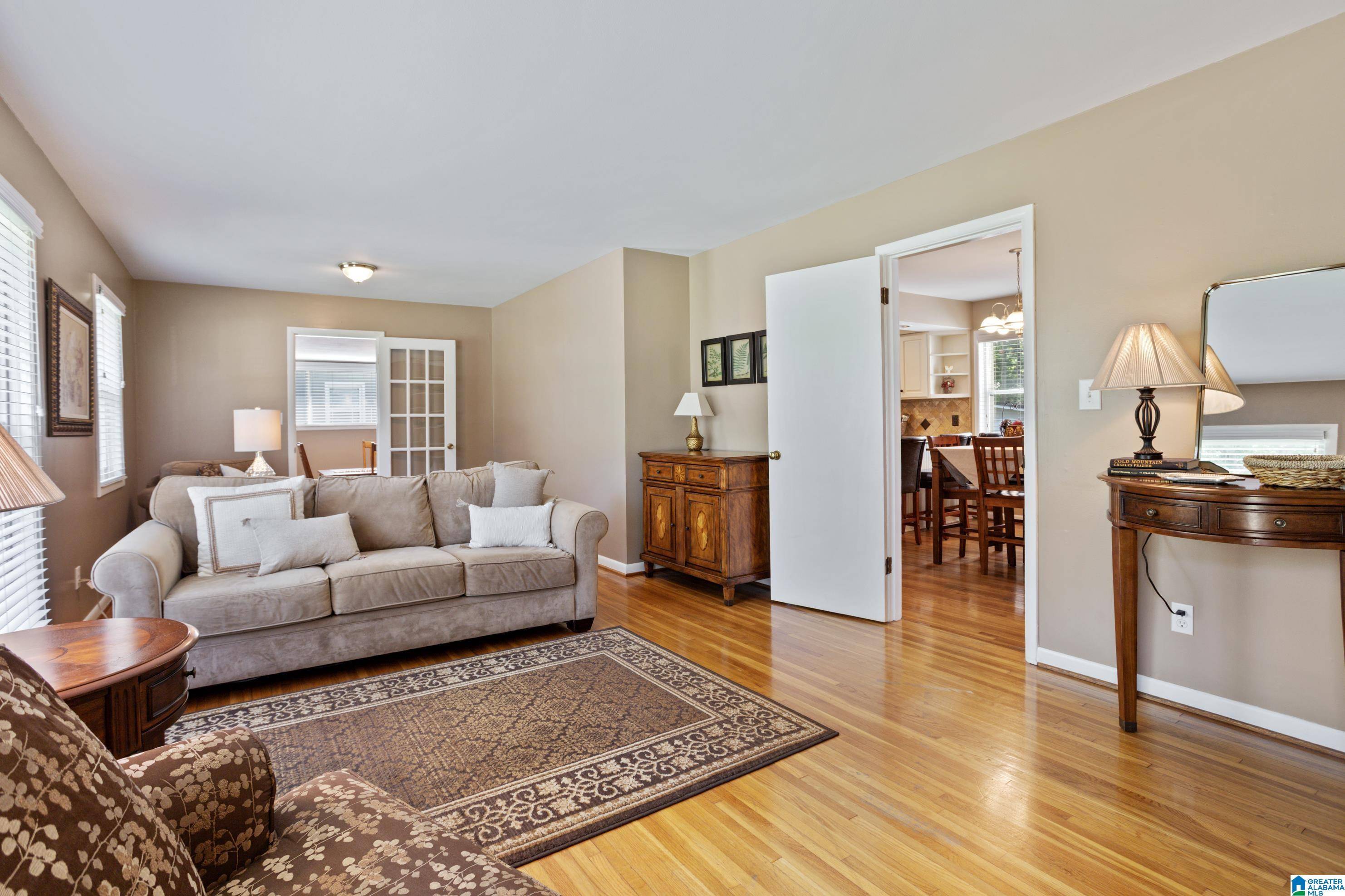 Homewood, AL 35209,637 EDGEMOOR DRIVE