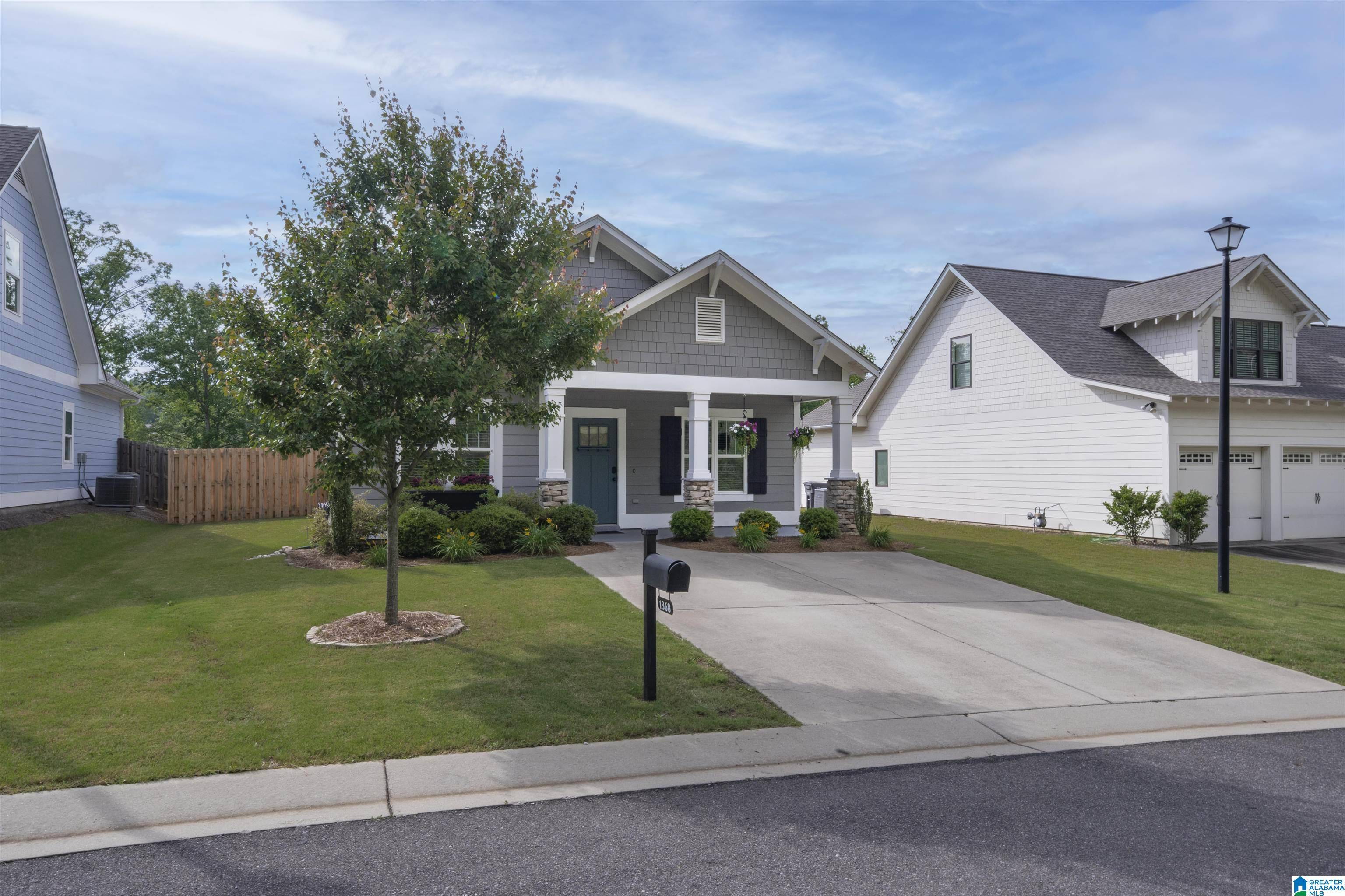 Irondale, AL 35210,1368 SHADES TERRACE