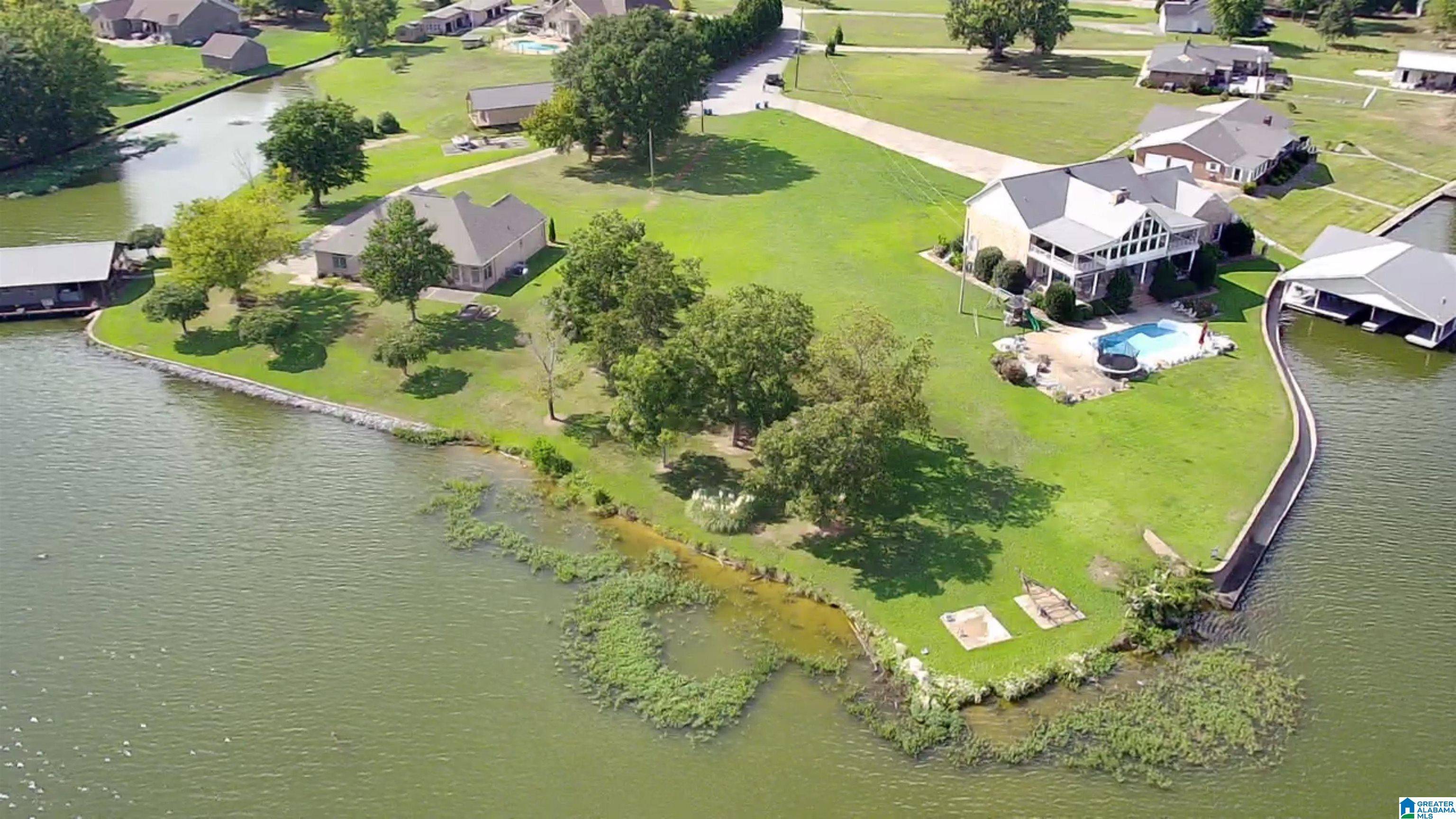 Rainbow City, AL 35906,981 CHARADA LAKE ROAD #4