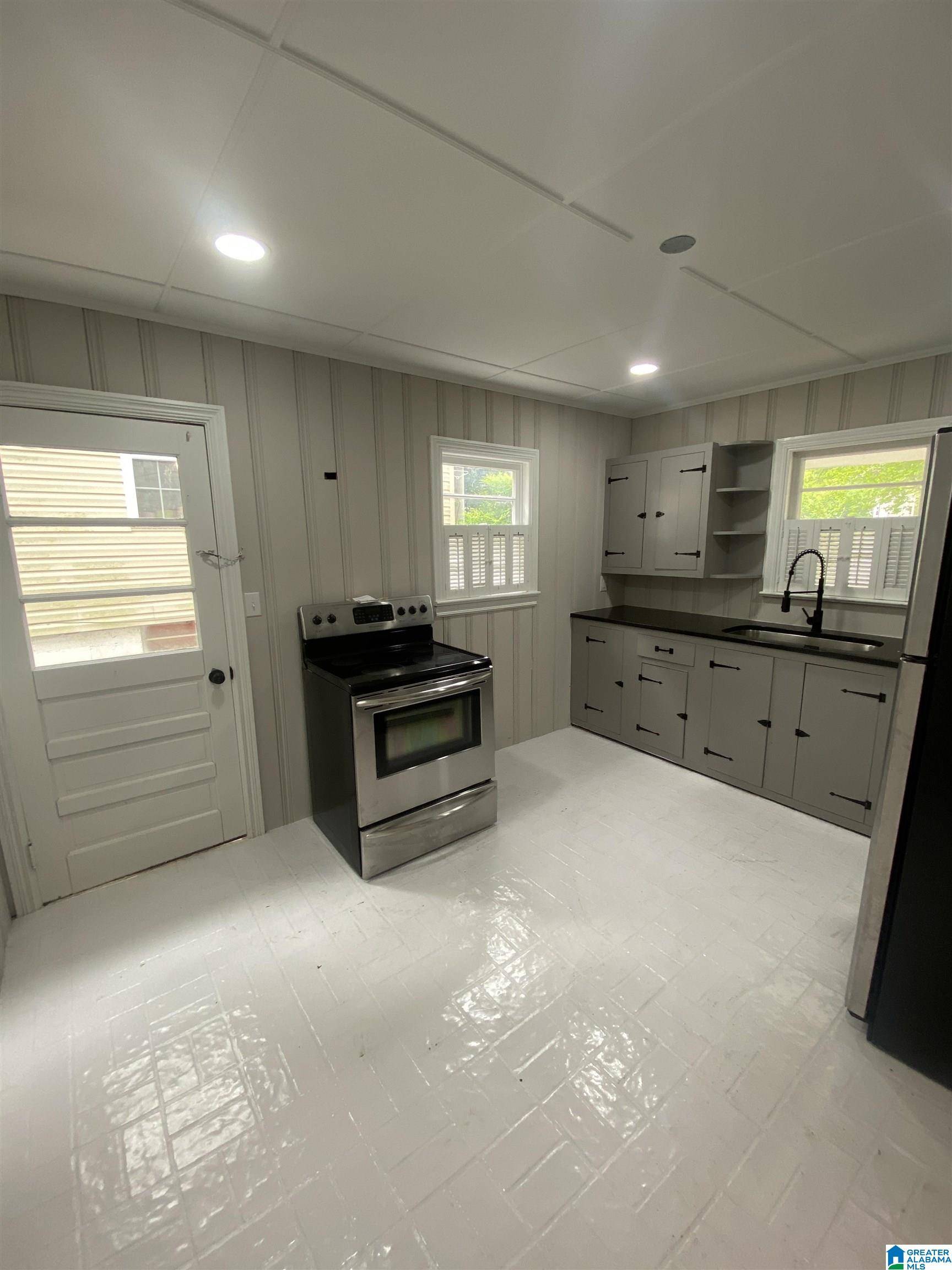 Birmingham, AL 35206,833 77TH WAY