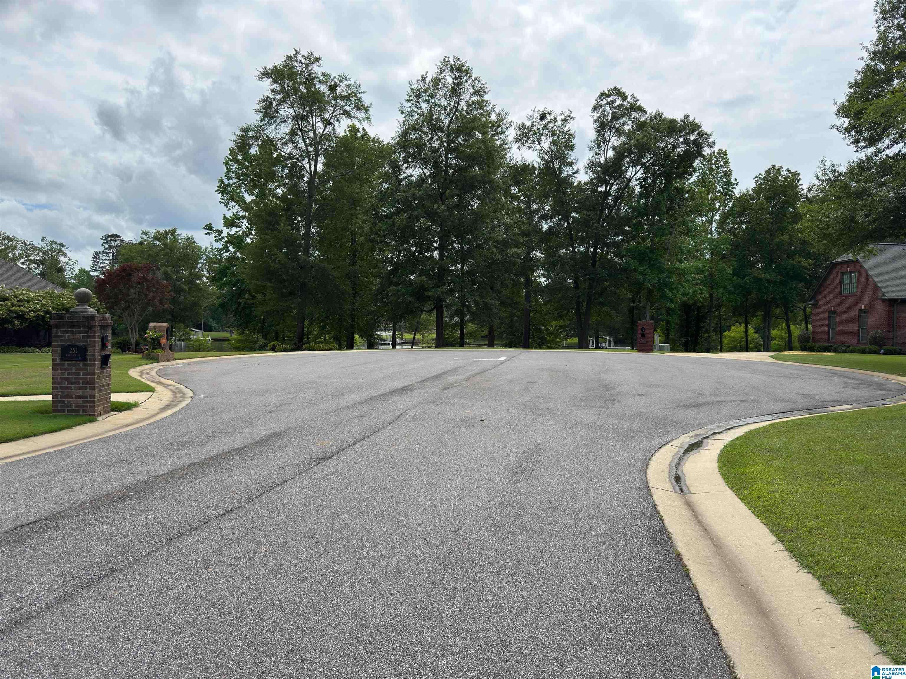 Wilsonville, AL 35186,250 HARBOUR DRIVE #8A
