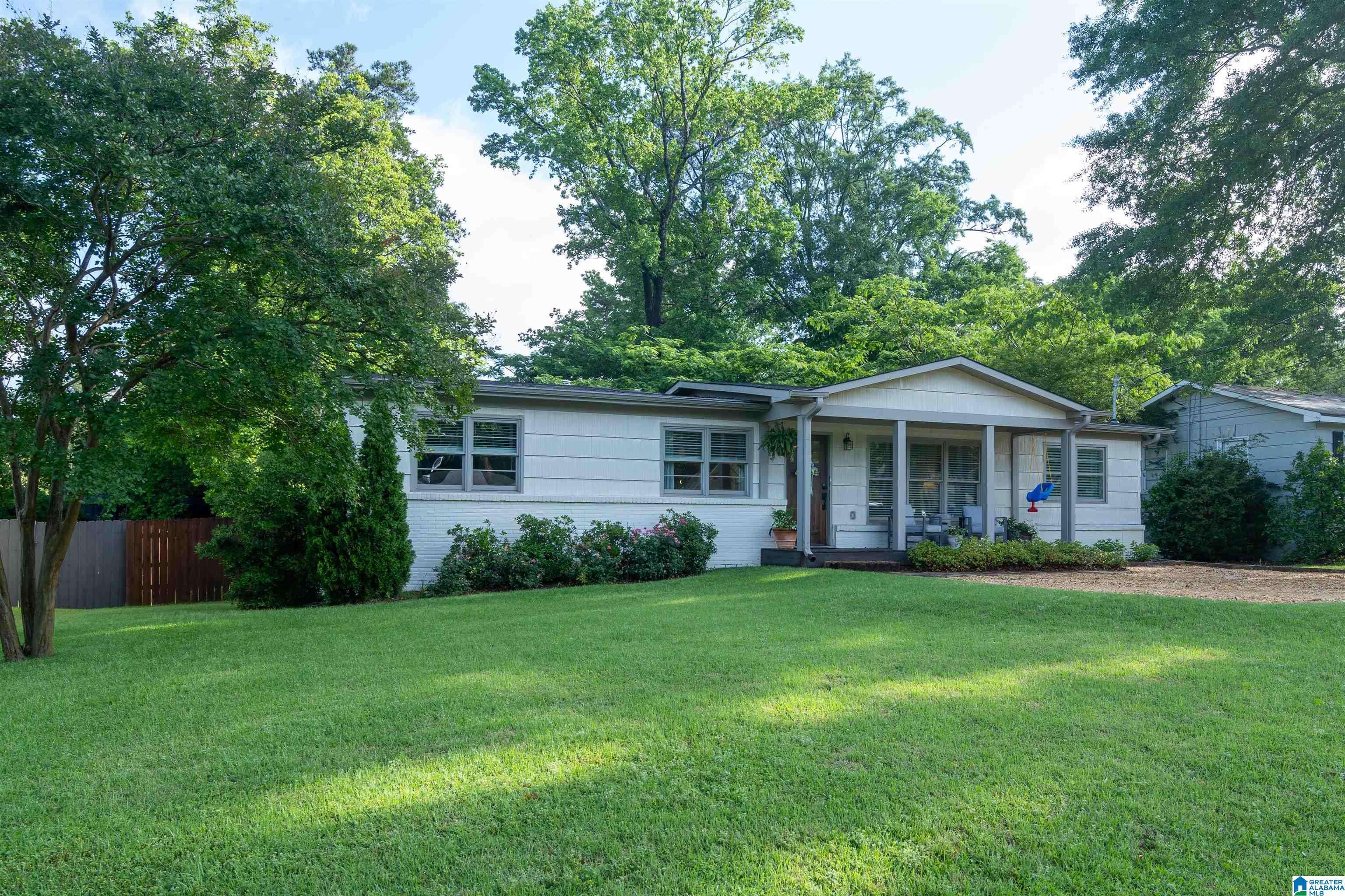 Vestavia Hills, AL 35243,3228 RIDGELY COURT
