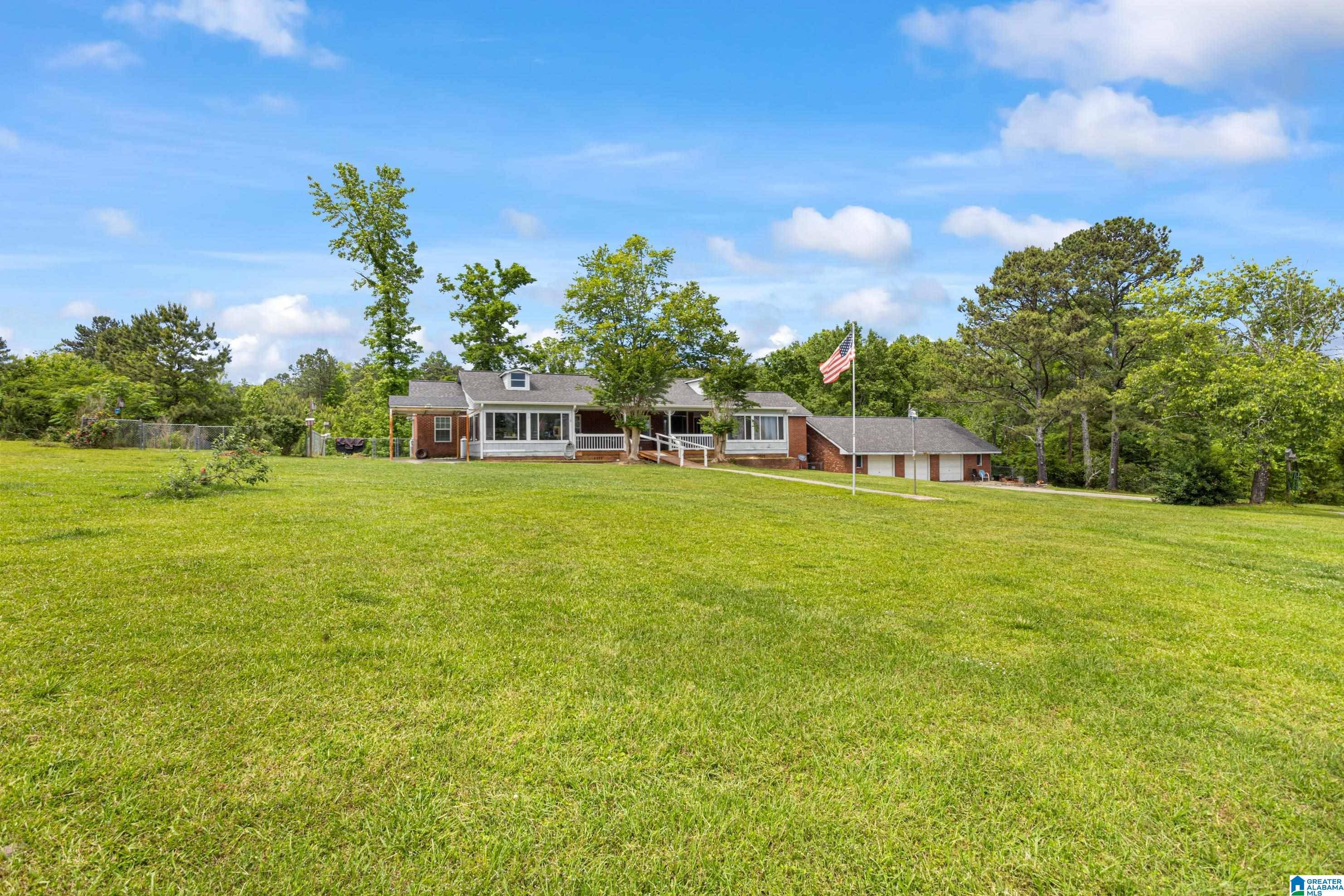 Warrior, AL 35180,390 CHAMBLEE LANE