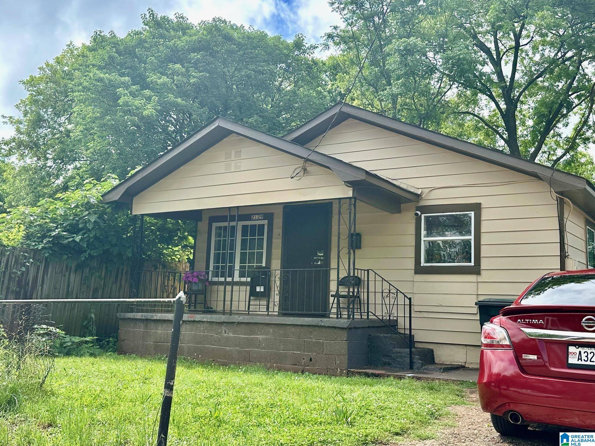 Birmingham, AL 35211,2129 POWDERLY AVENUE SW