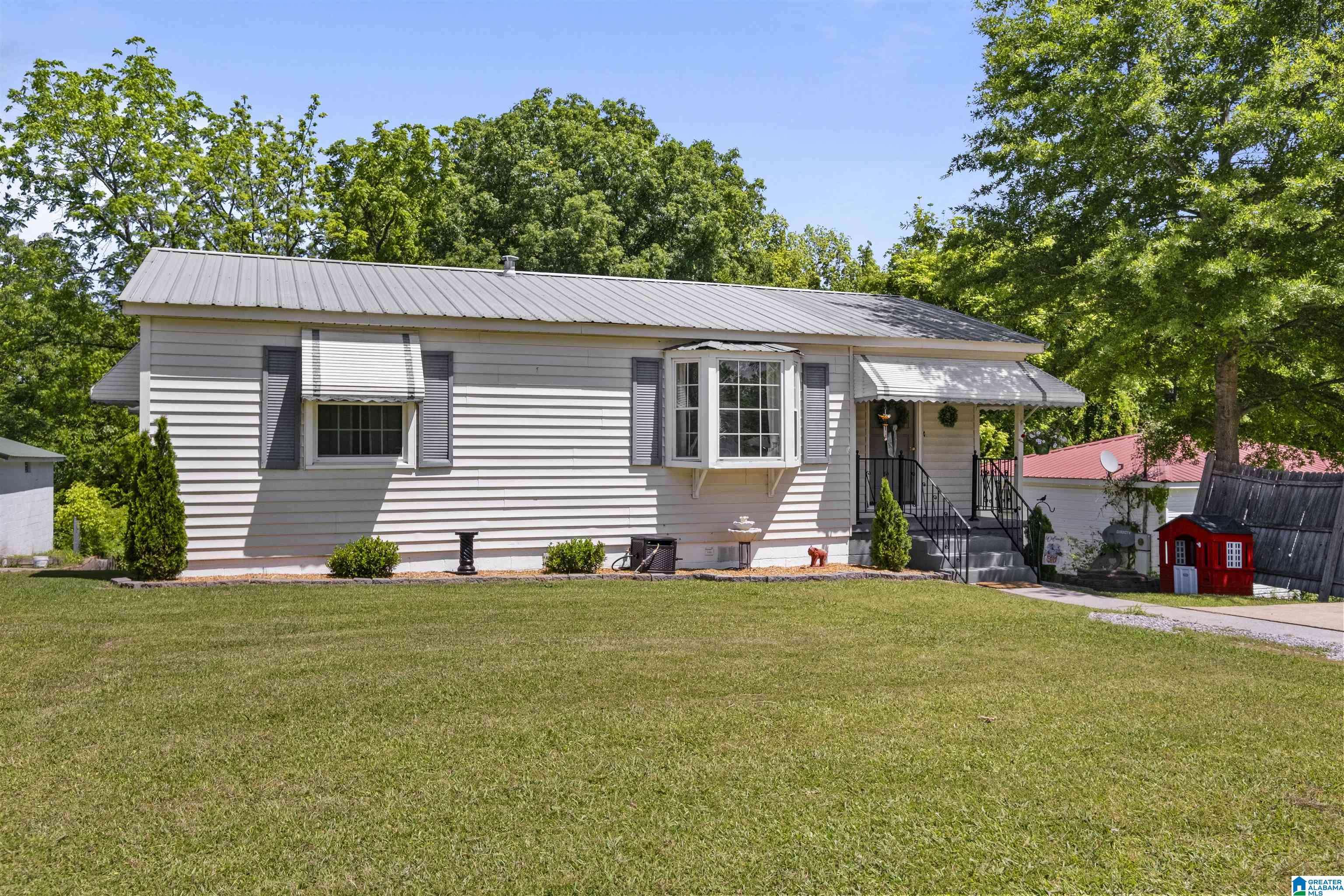 Anniston, AL 36206,429 OAK LANE