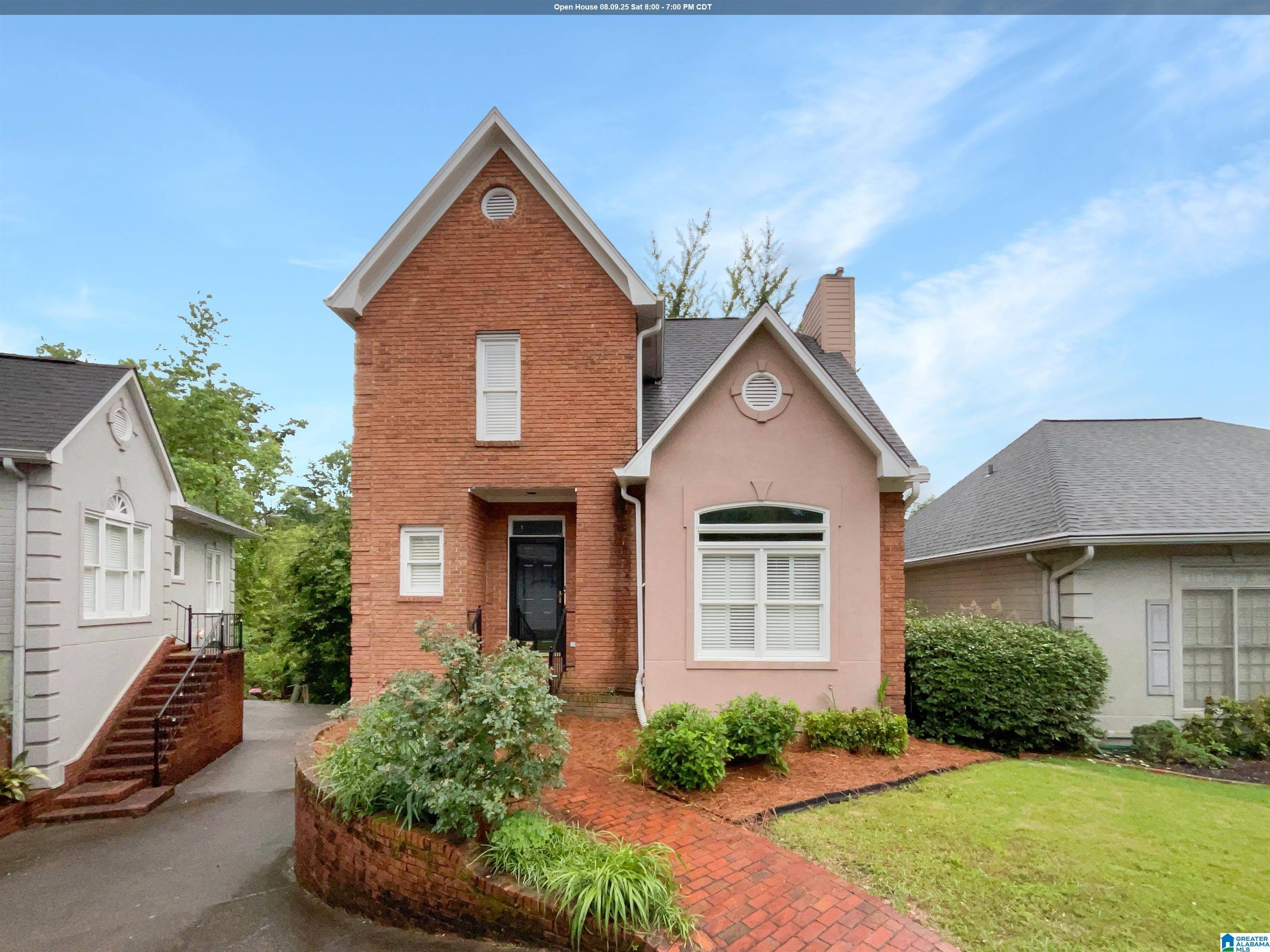 Vestavia Hills, AL 35243,1613 CANTERBURY CIRCLE