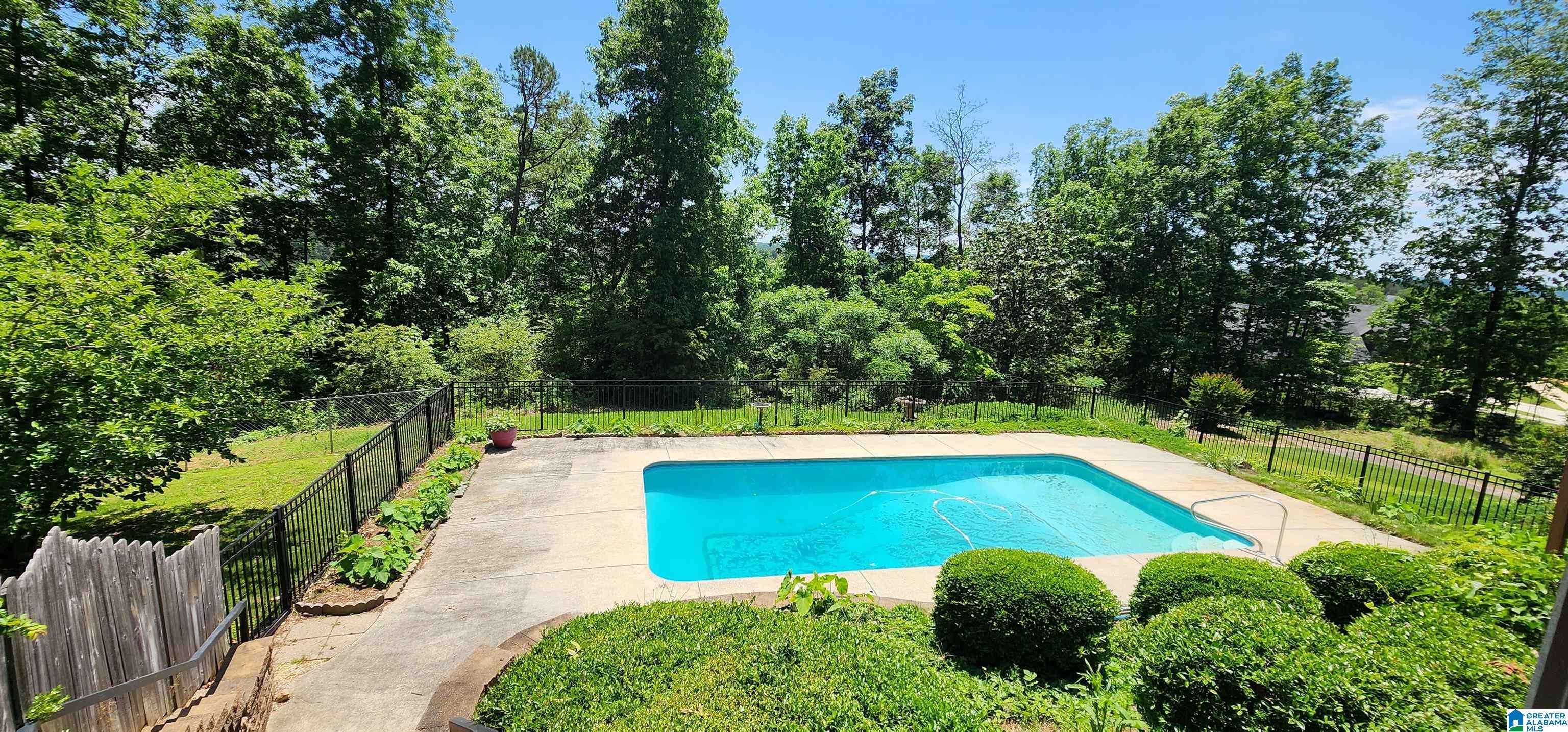 Oneonta, AL 35121,19 GREENBRIAR