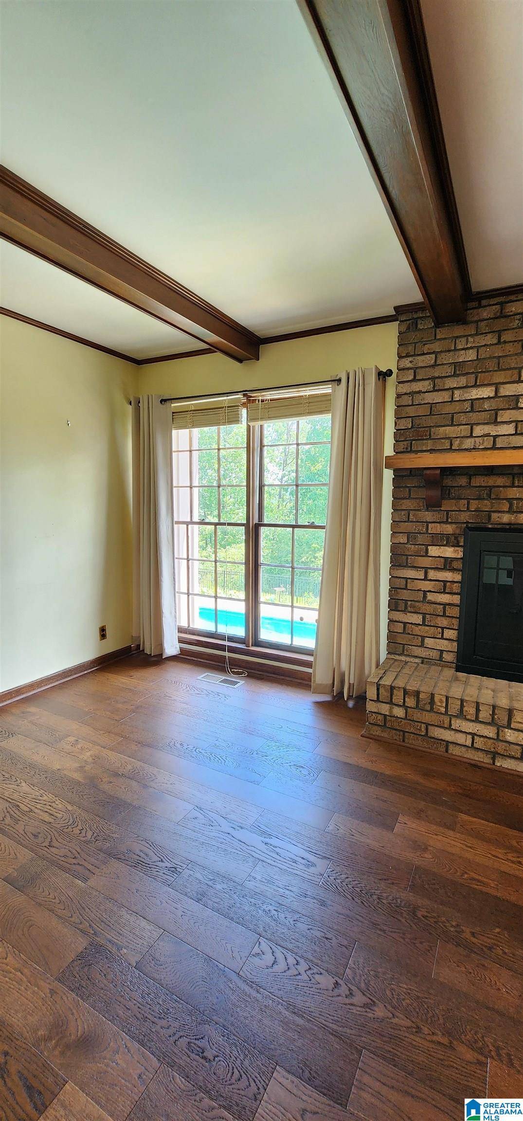 Oneonta, AL 35121,19 GREENBRIER LANE