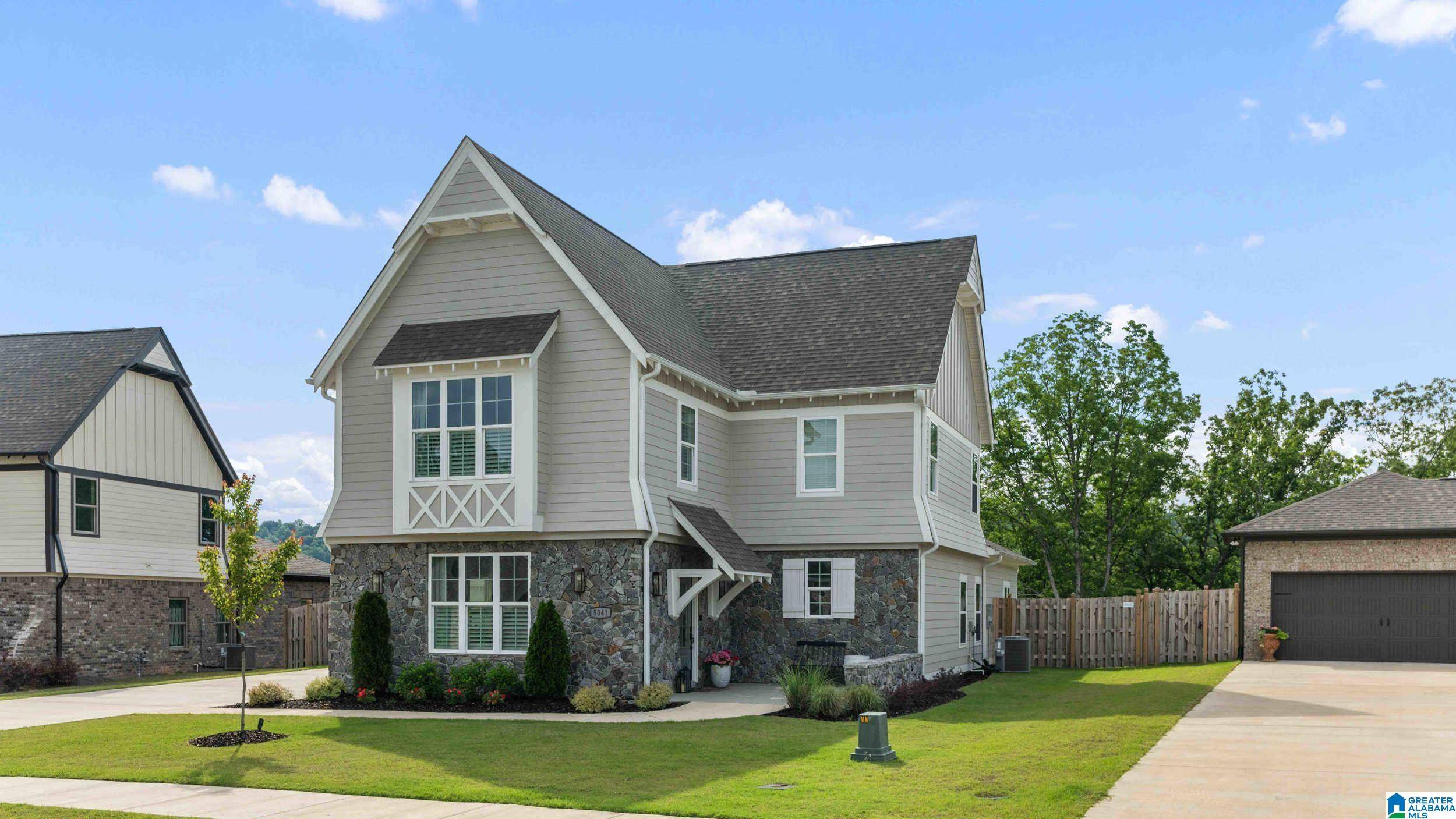 Pelham, AL 35124,5041 SIMMS RIDGE