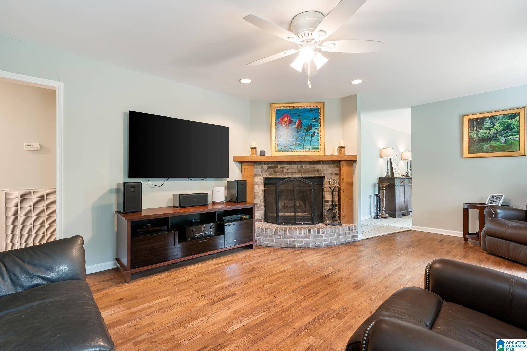 Warrior, AL 35180,84 MOUNTAIN OAKS VALLEY ROAD