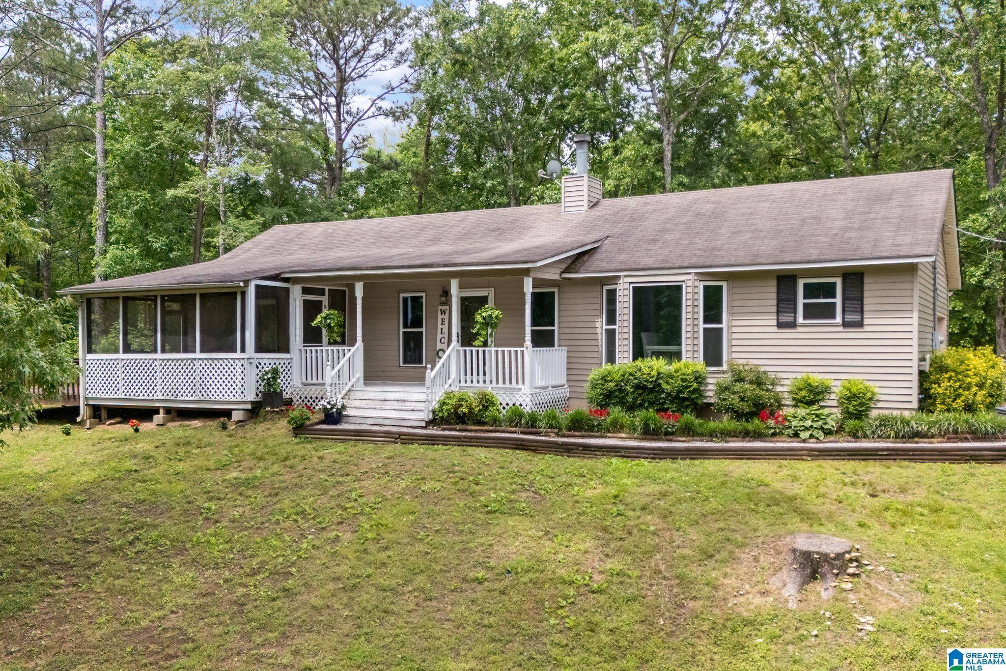 Warrior, AL 35180,84 MOUNTAIN OAKS VALLEY ROAD