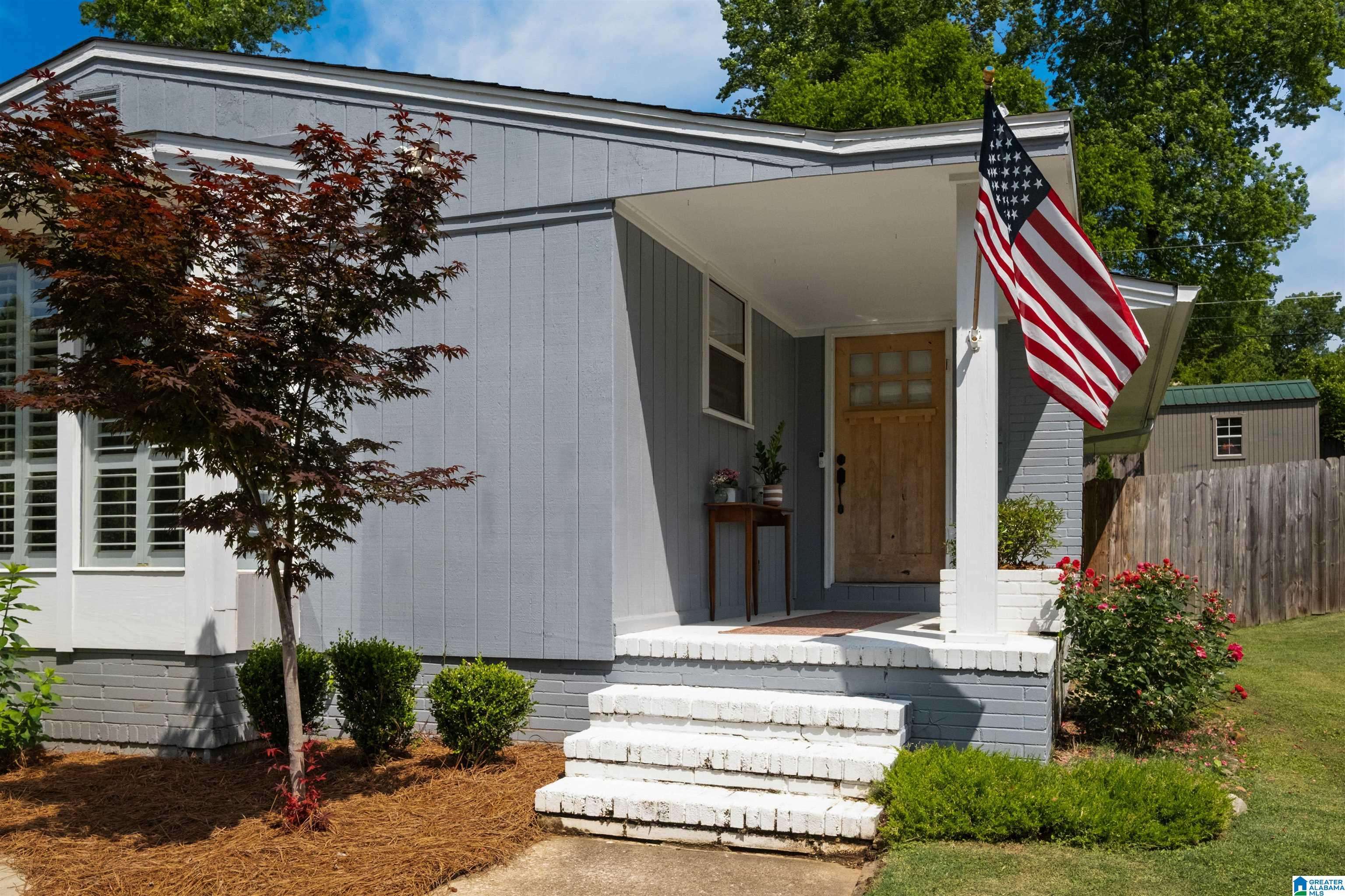 Vestavia Hills, AL 35216,2220 GREAT ROCK ROAD