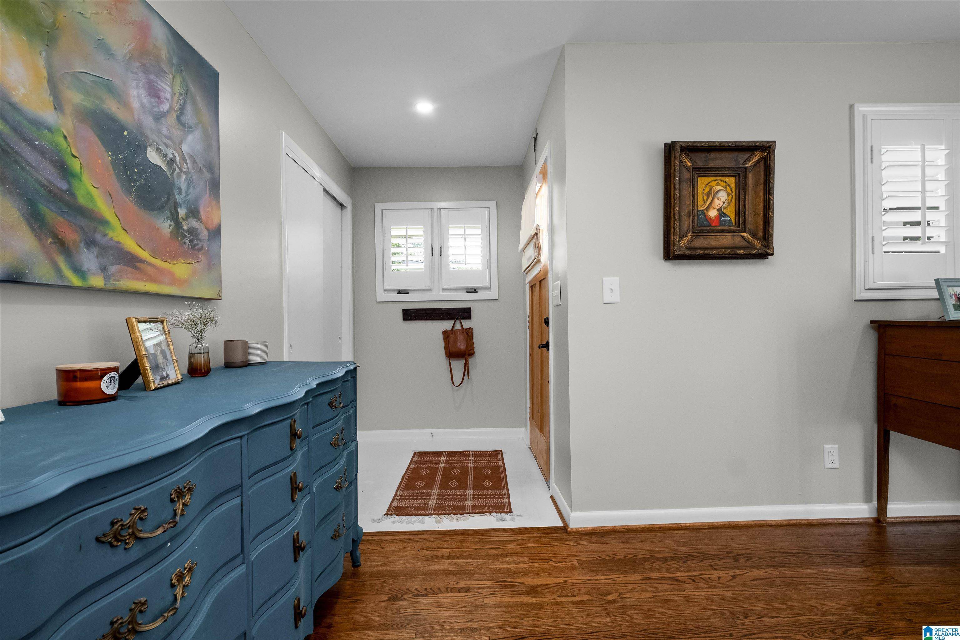Vestavia Hills, AL 35216,2220 GREAT ROCK ROAD