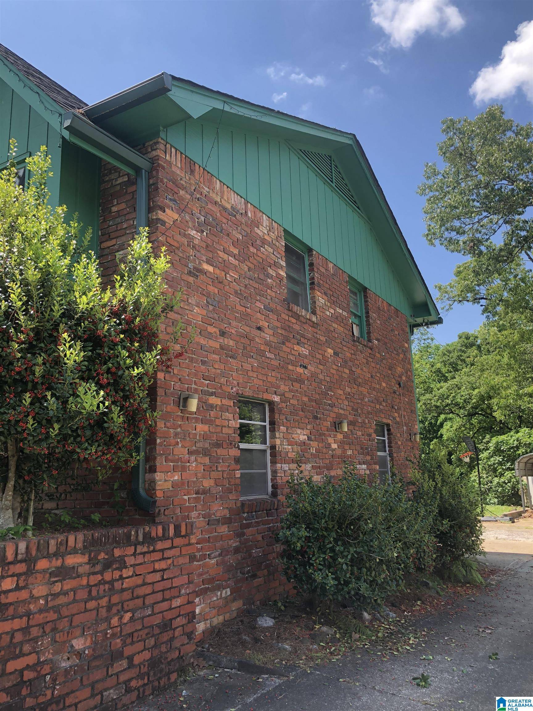Fairfield, AL 35064,7409 WESTMORELAND DRIVE