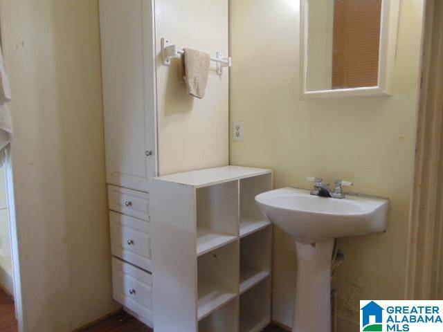 Clanton, AL 35045,406 6TH STREET N