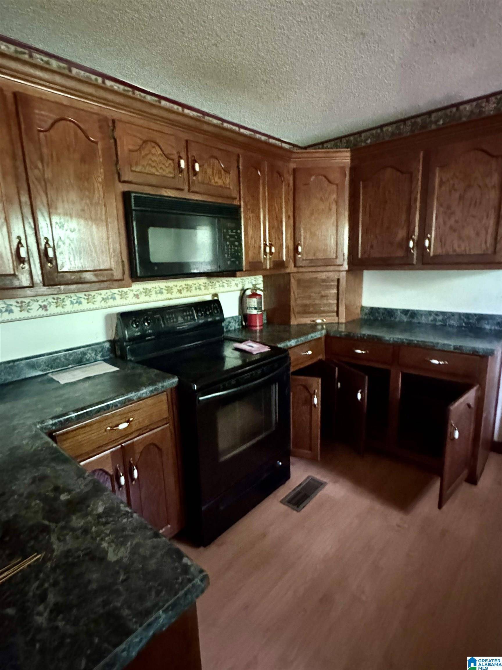 Munford, AL 36268,729 SILVER RUN ROAD