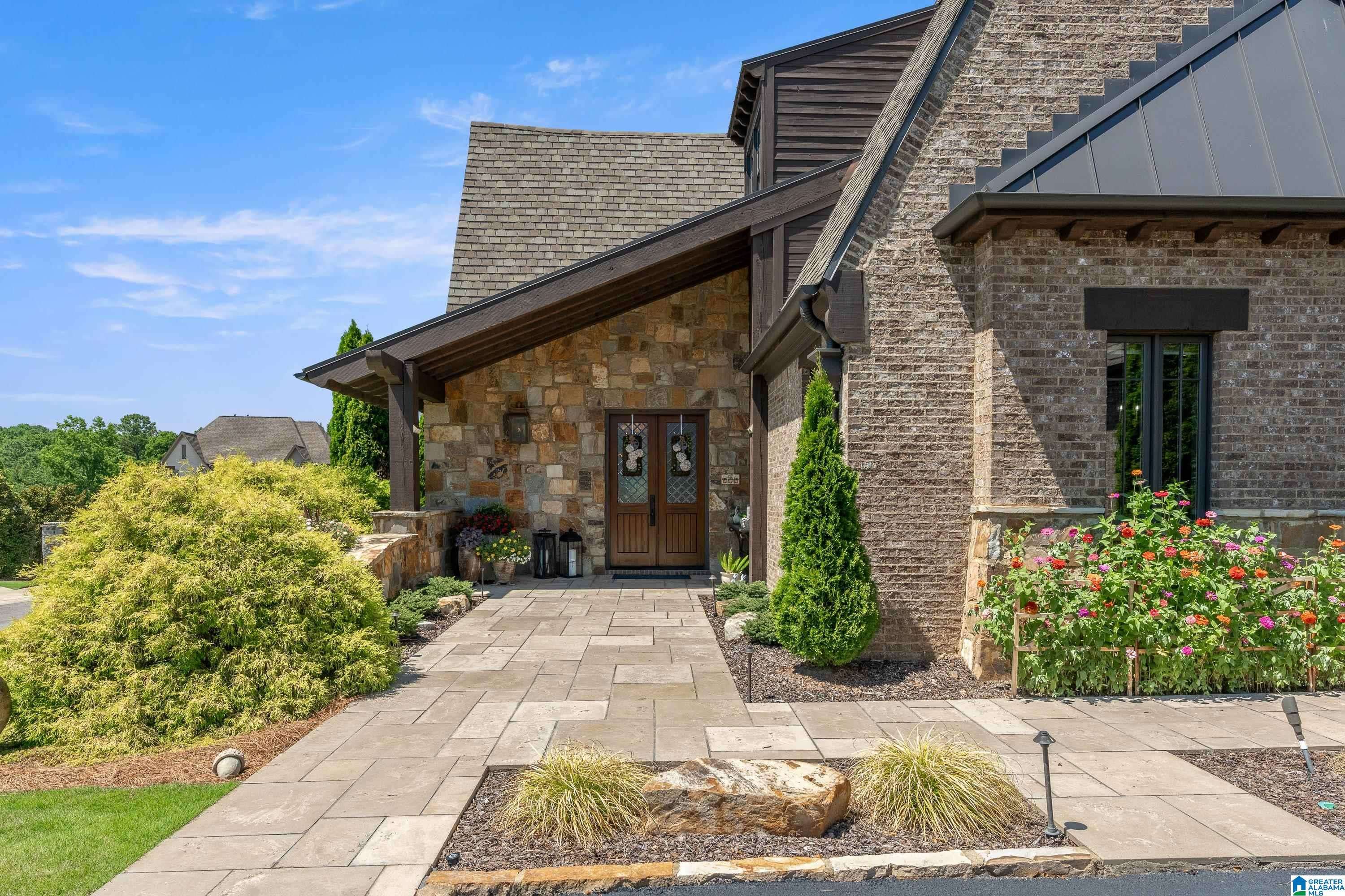 Trussville, AL 35173,5825 DEERFOOT COURT