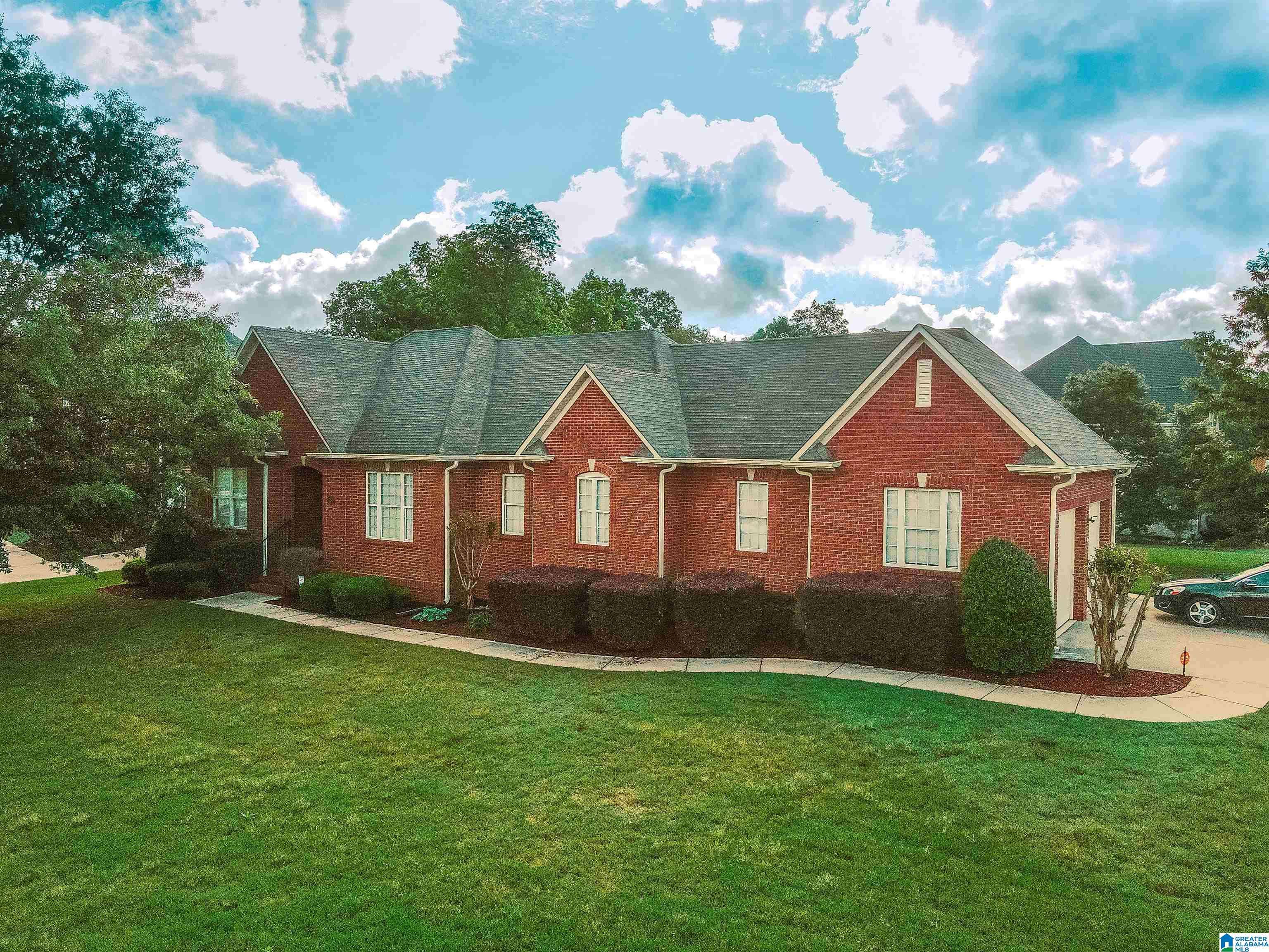 Gardendale, AL 35071,765 BROOKLINE CIRCLE