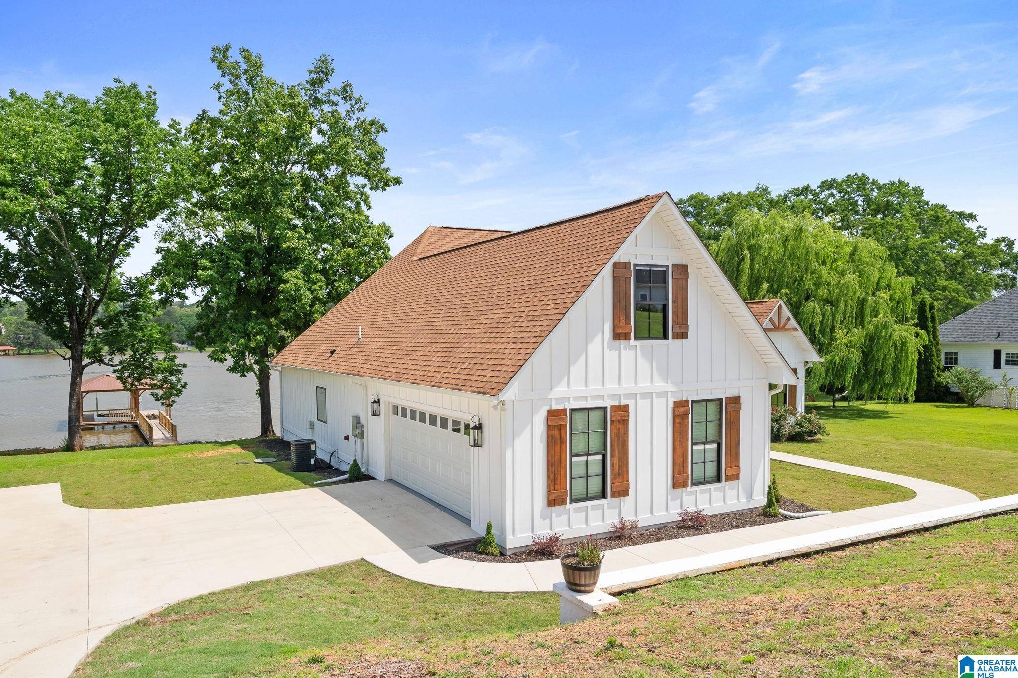 Talladega, AL 35160,15 MALIBU LANE