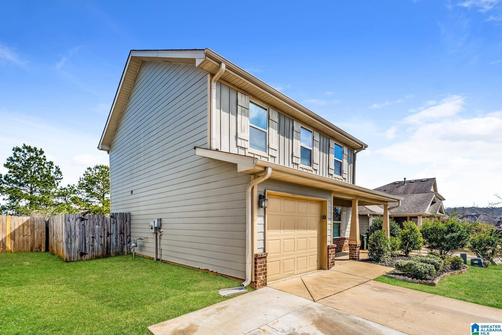 Bessemer, AL 35022,4853 WOODFORD WAY