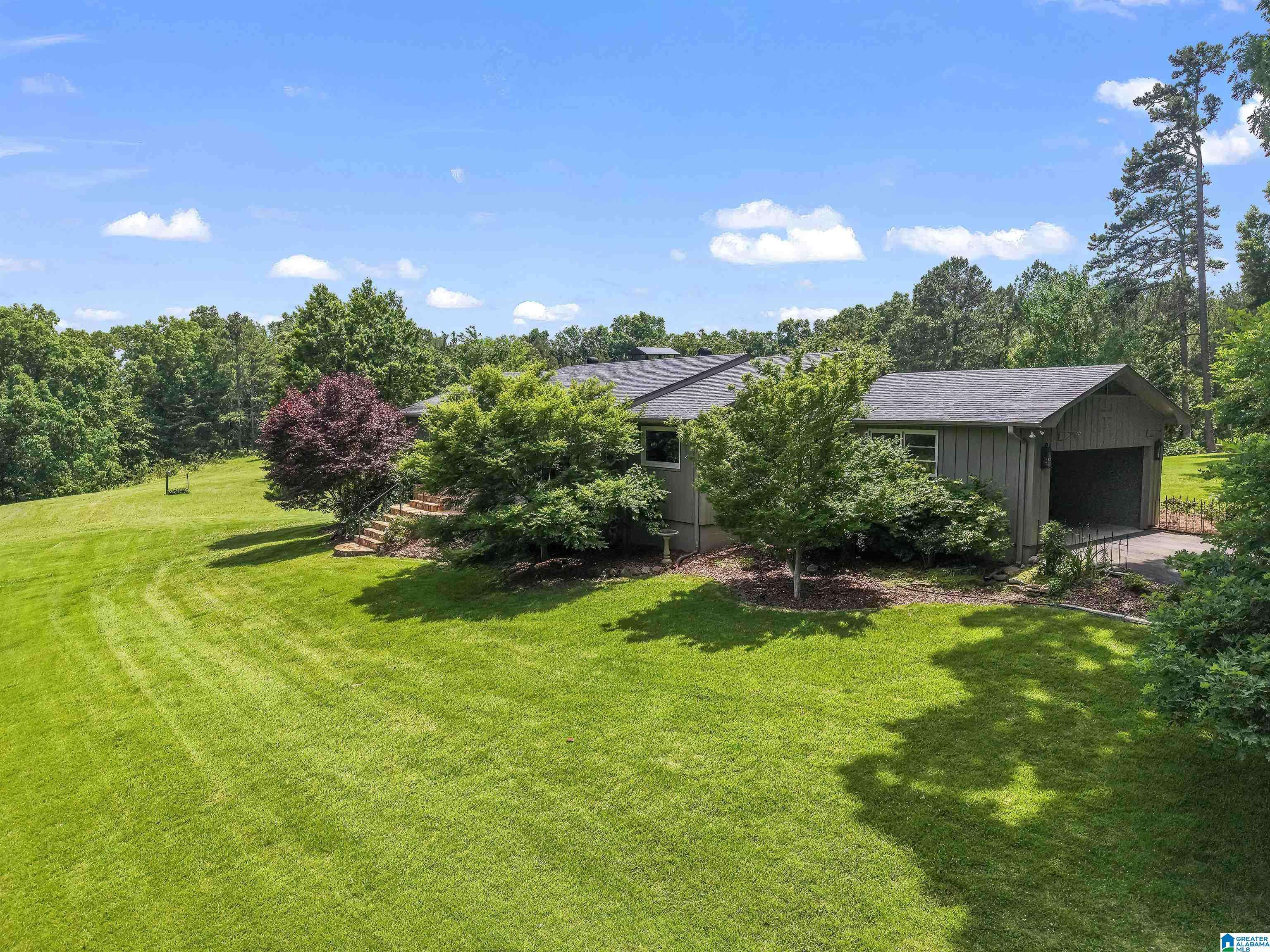 Springville, AL 35173,102 KATIE LANE