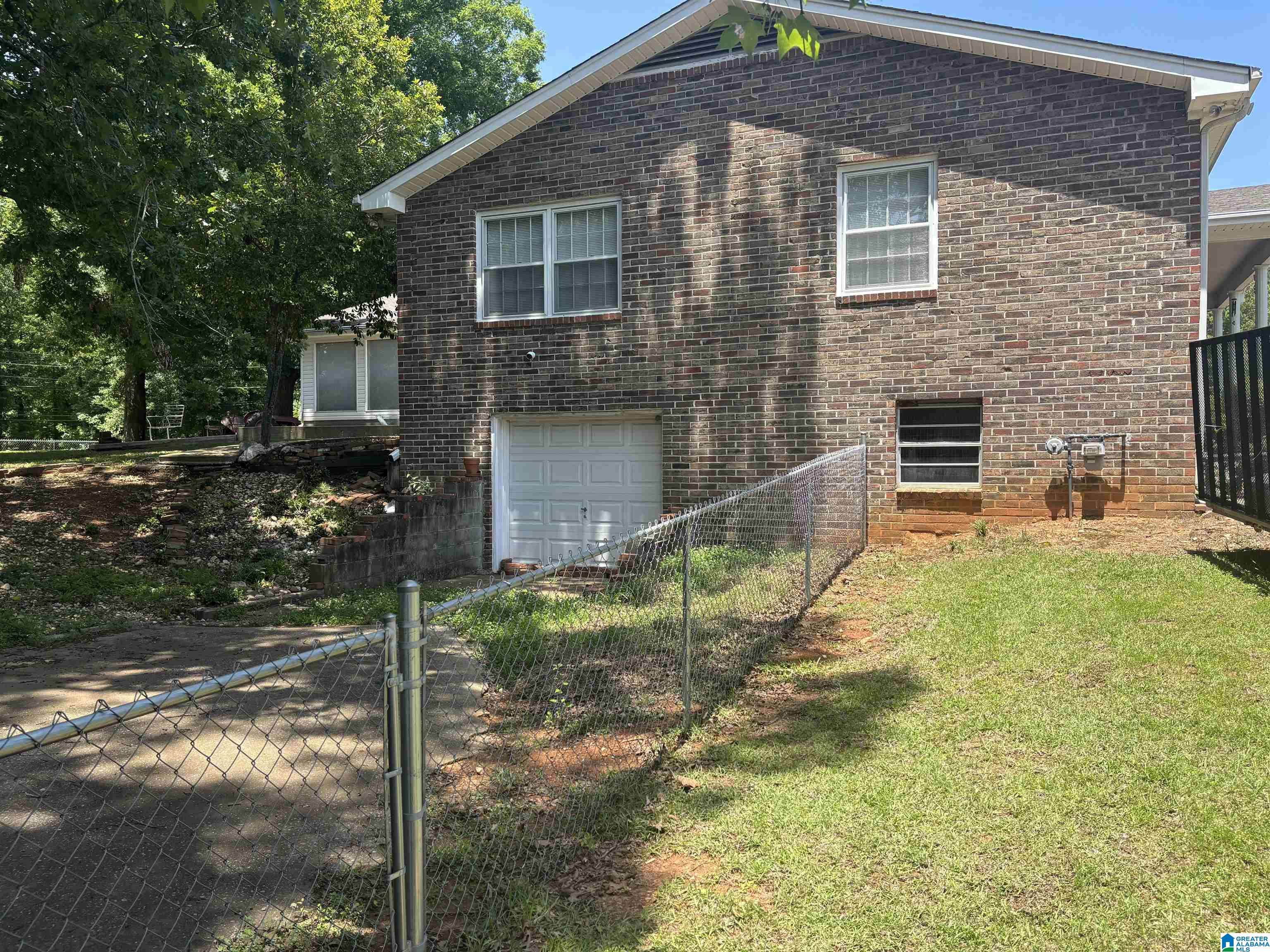 Sylacauga, AL 35150,1021 SEDGEFIELD DRIVE