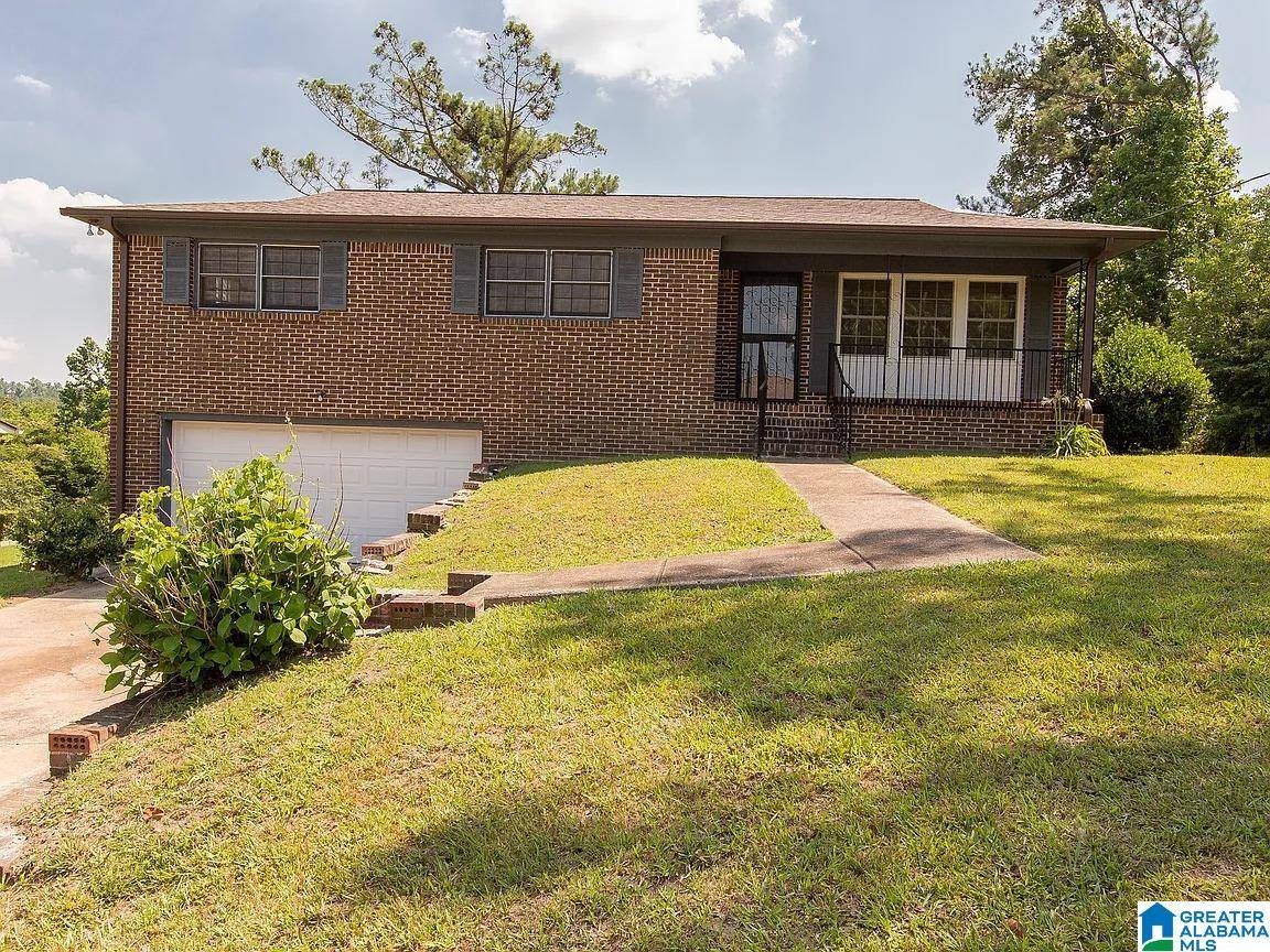 Birmingham, AL 35207,2270 SMITHFIELD LANE N