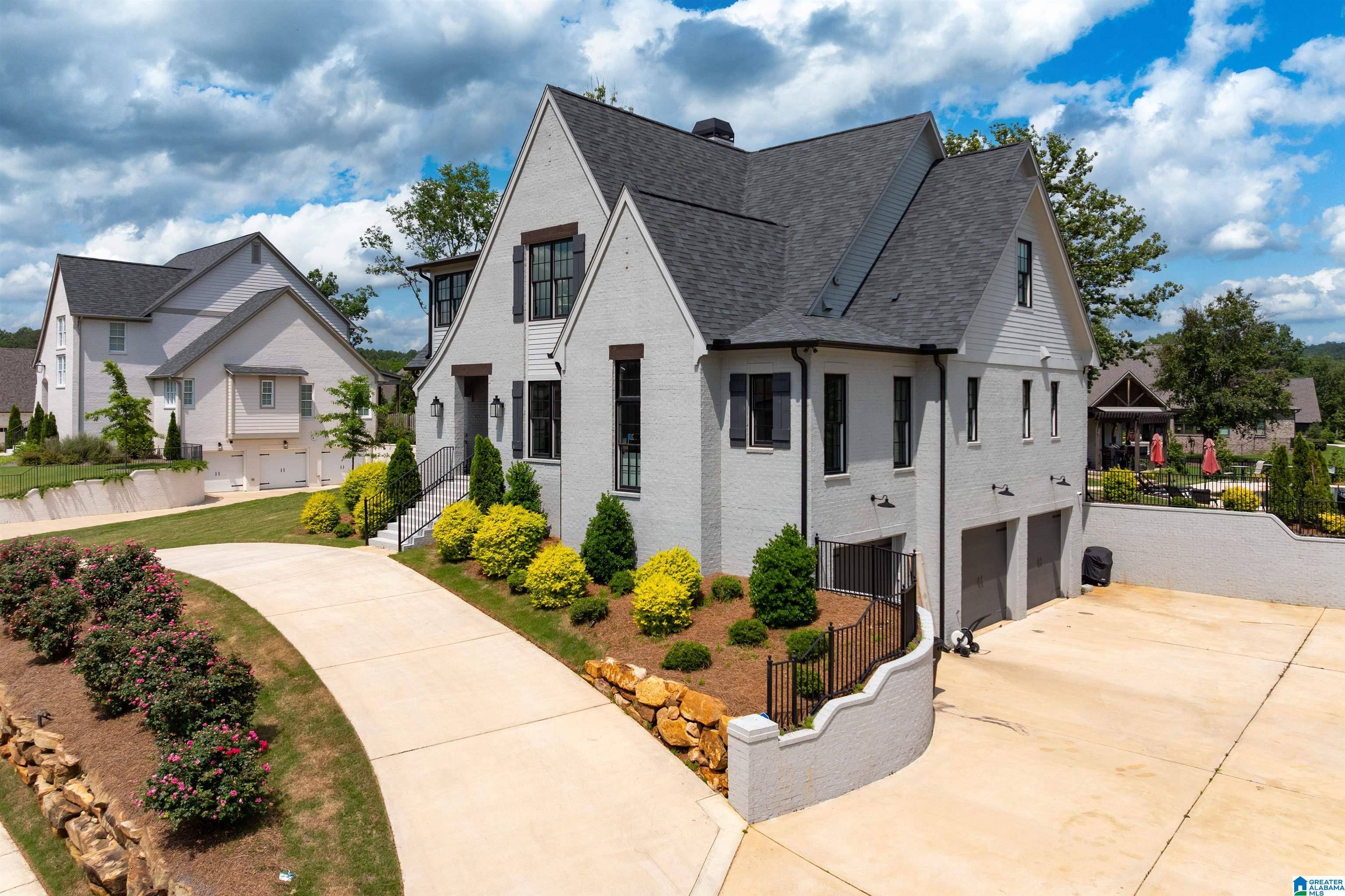 Trussville, AL 35173,5815 DEERFOOT COURT