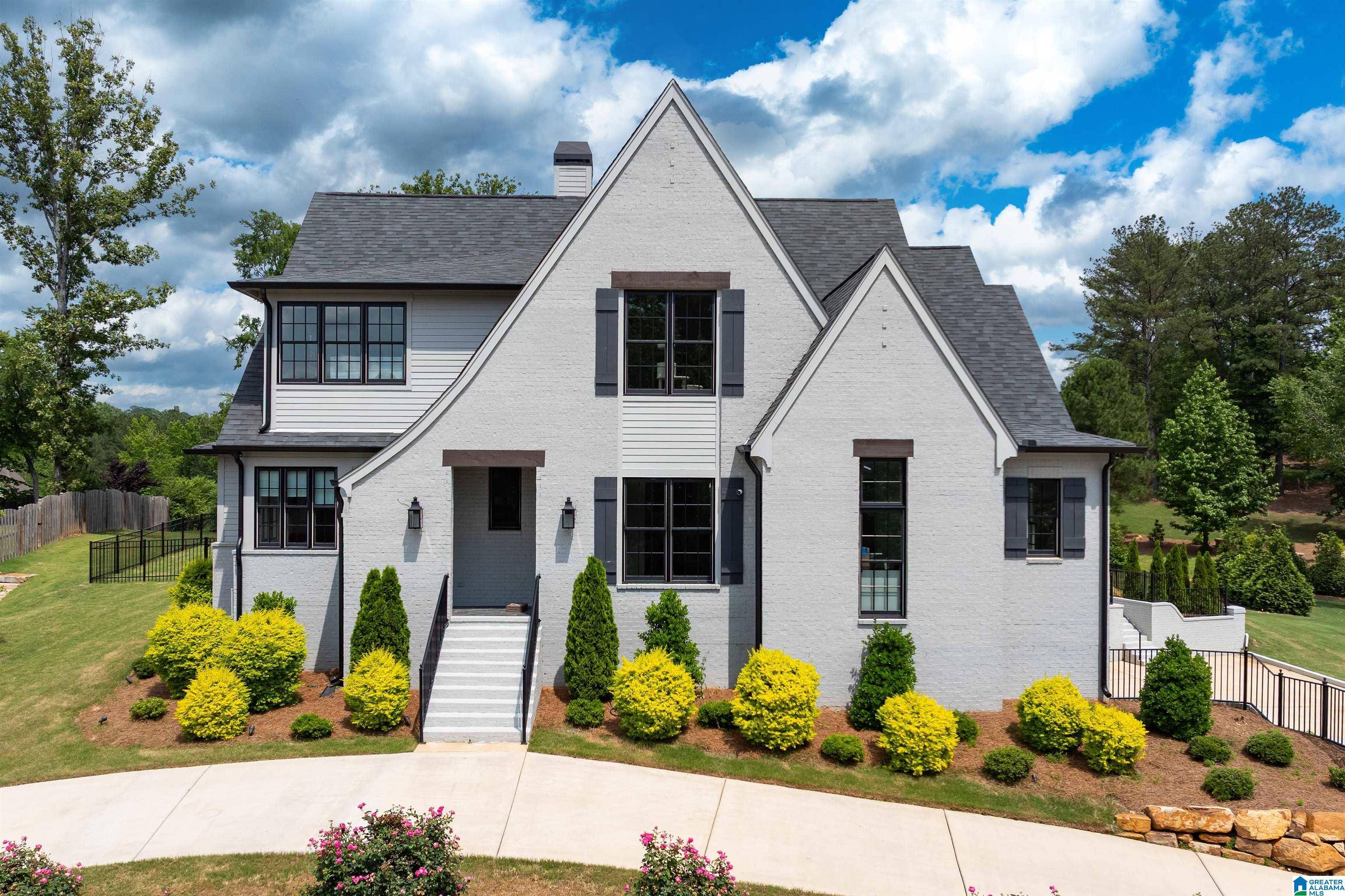 Trussville, AL 35173,5815 DEERFOOT COURT