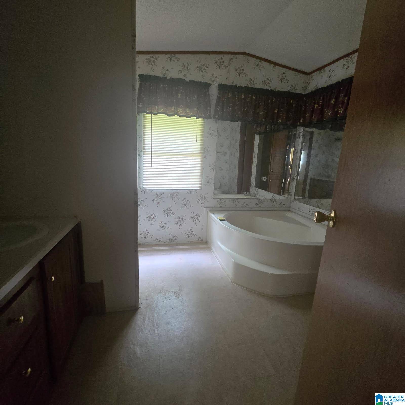 Jemison, AL 35045,6960 COUNTY ROAD 50