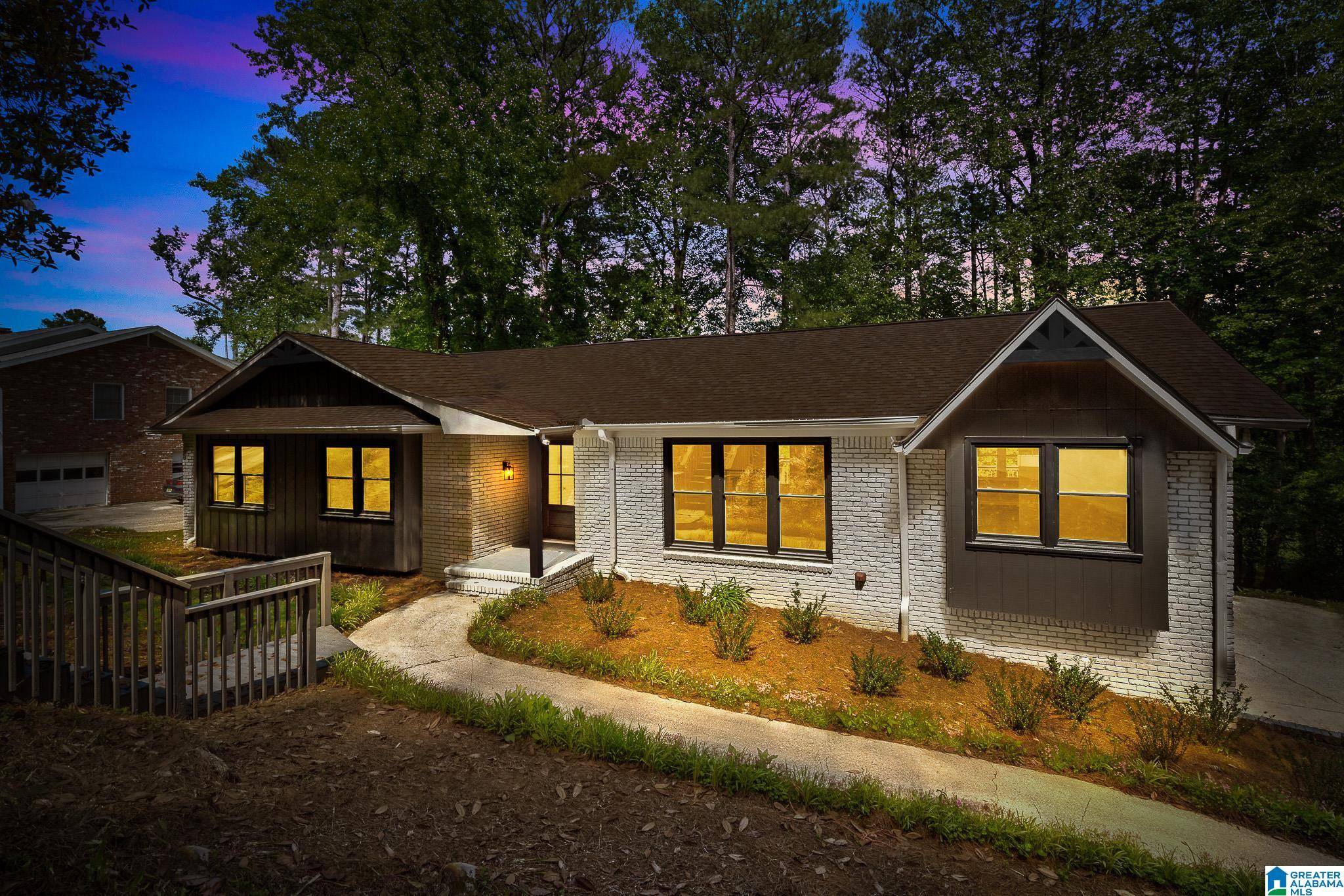 Hoover, AL 35226,1608 KESTWICK DRIVE