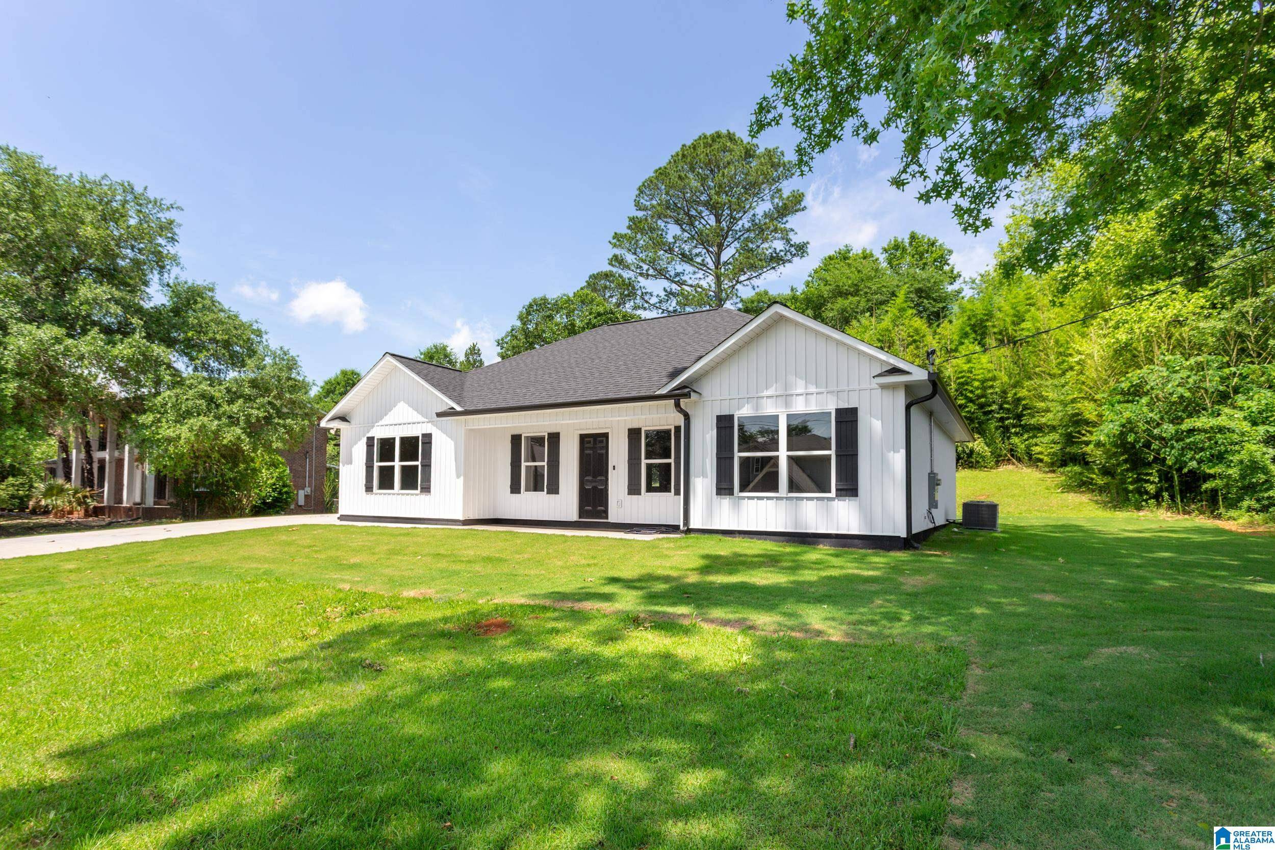 Jacksonville, AL 36265,1507 VALLEY BROOK DRIVE SOUTHWEST
