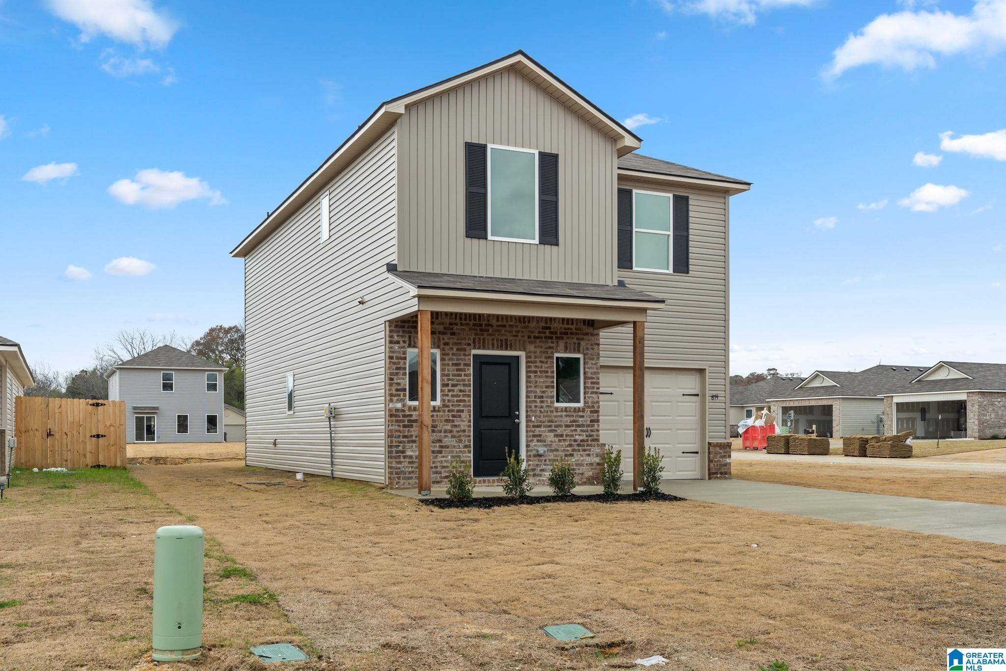 Lincoln, AL 35096,135 TROPHY LOOP