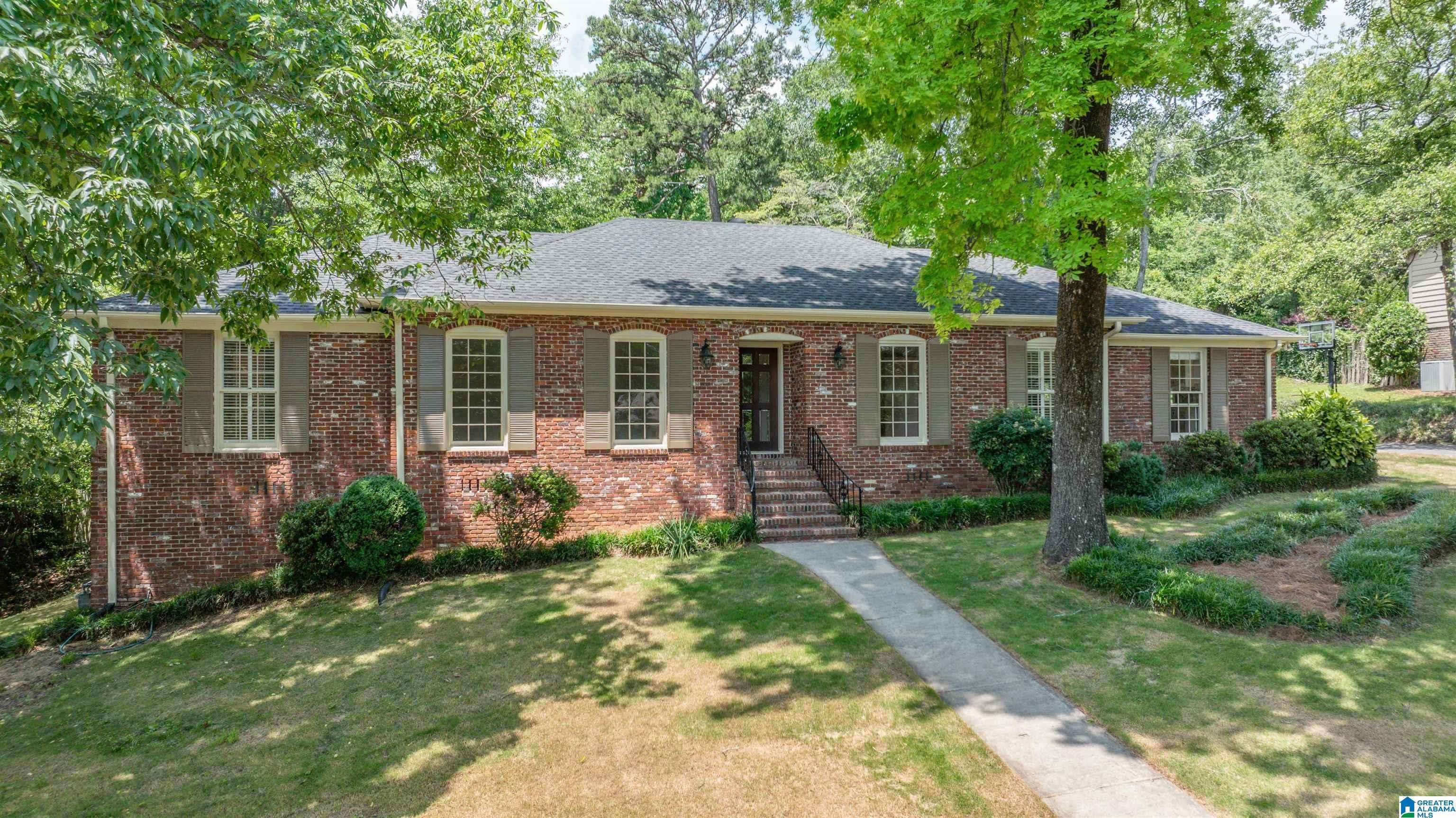 Mountain Brook, AL 35223,3548 SPRING VALLEY TERRACE