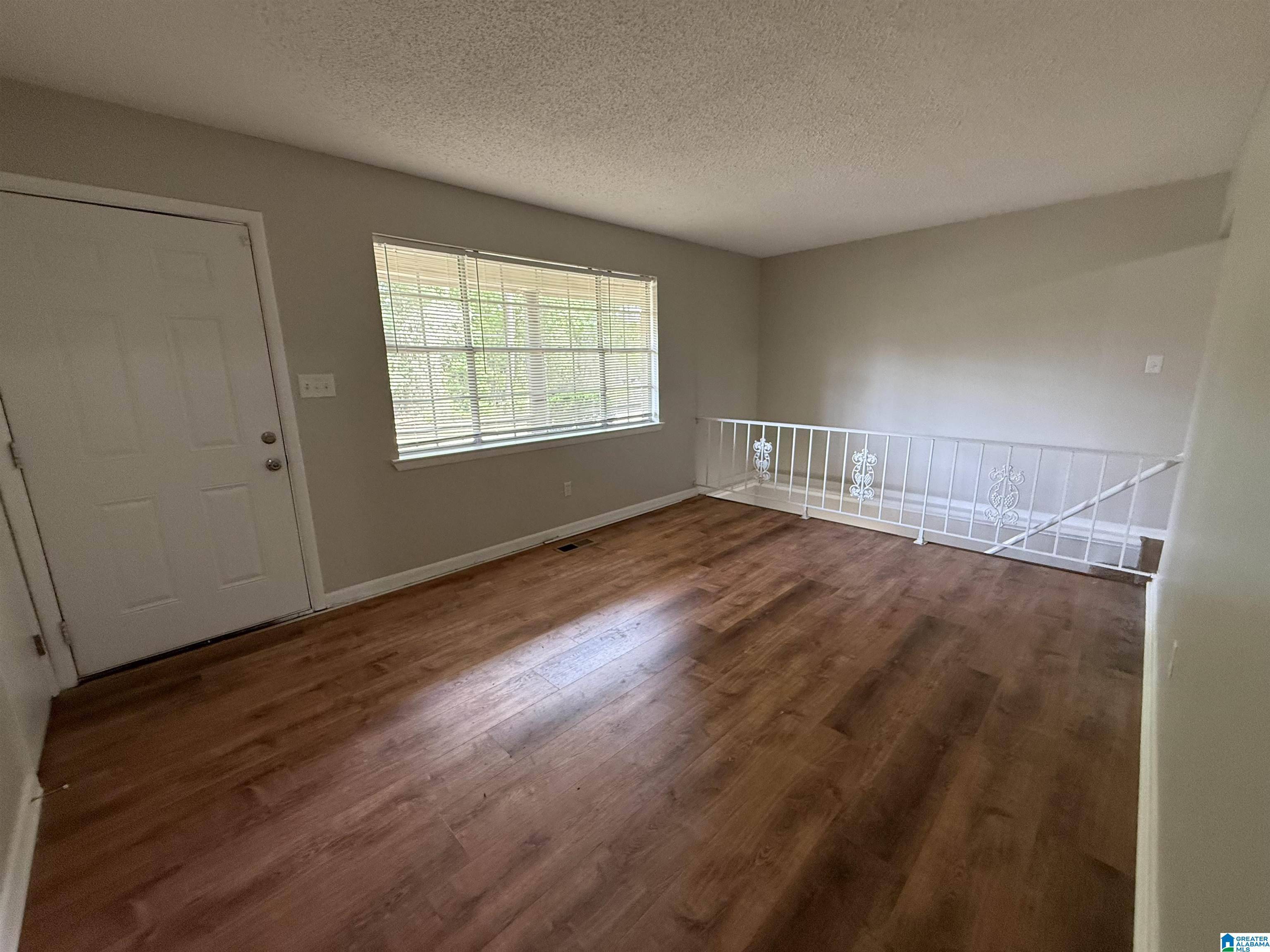 Adamsville, AL 35005,714 DENNISTON LANE