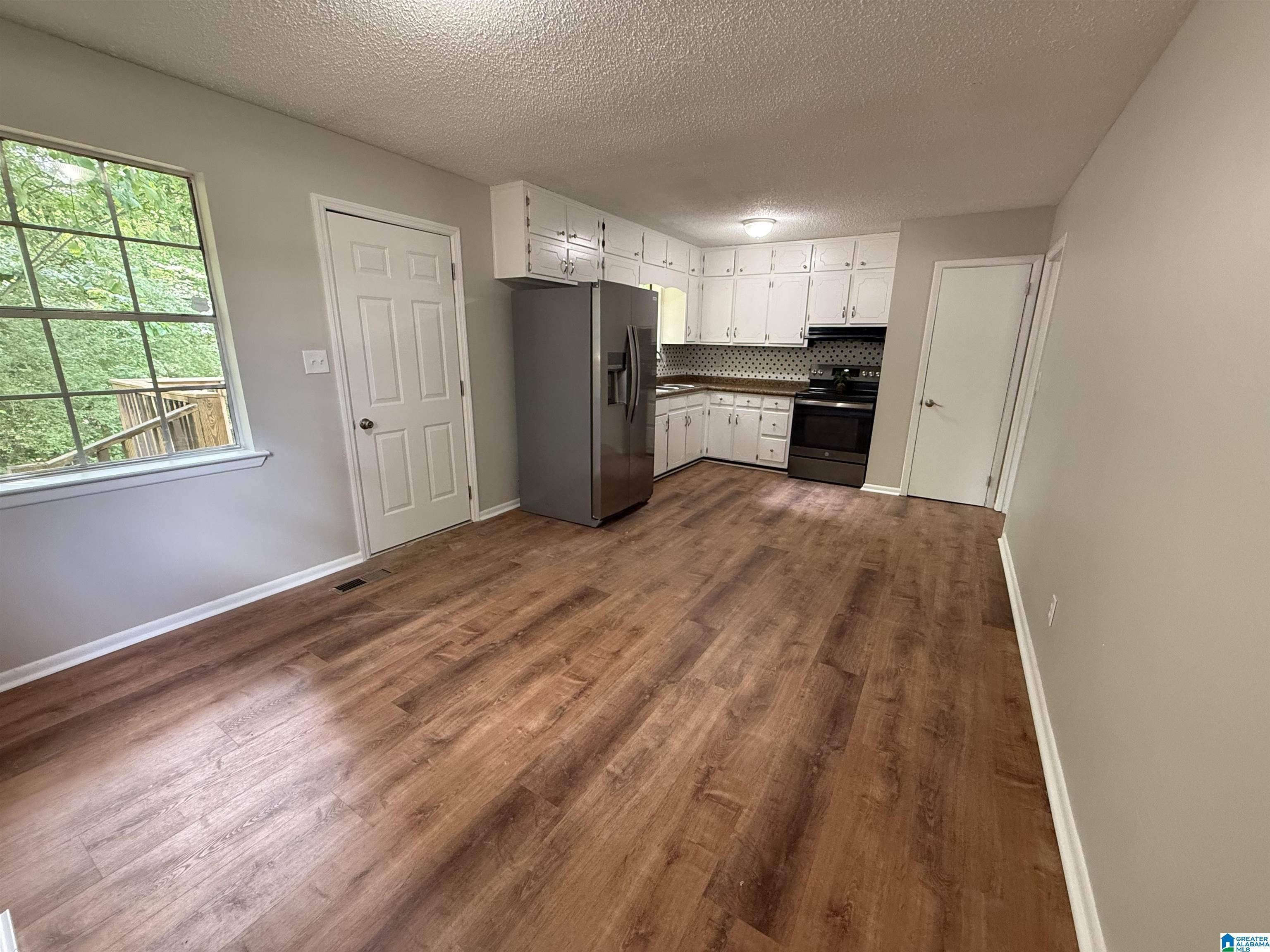 Adamsville, AL 35005,714 DENNISTON LANE