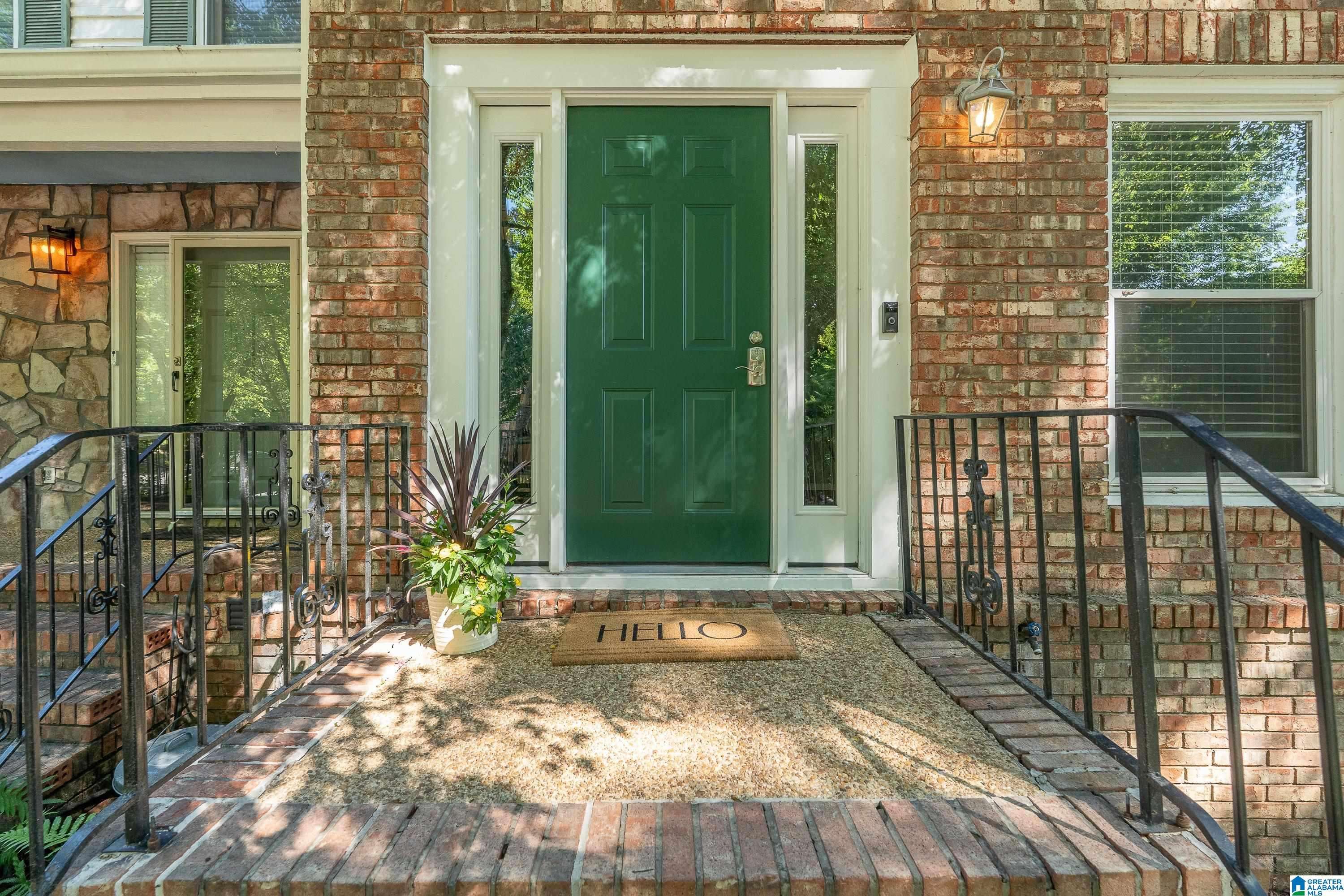 Vestavia Hills, AL 35243,3818 OVERTON MANOR LANE
