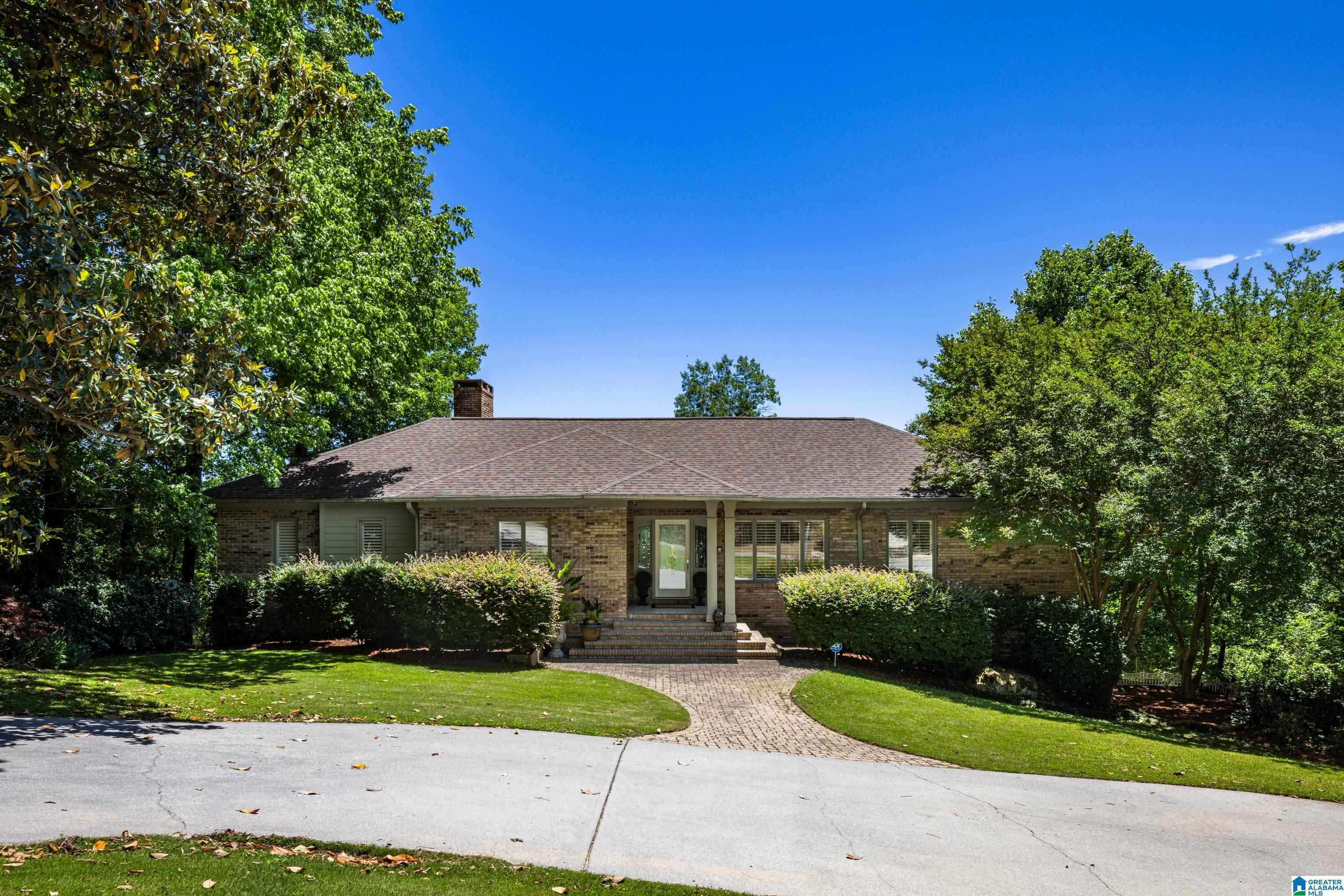 Vestavia Hills, AL 35216,357 VESCLUB DRIVE