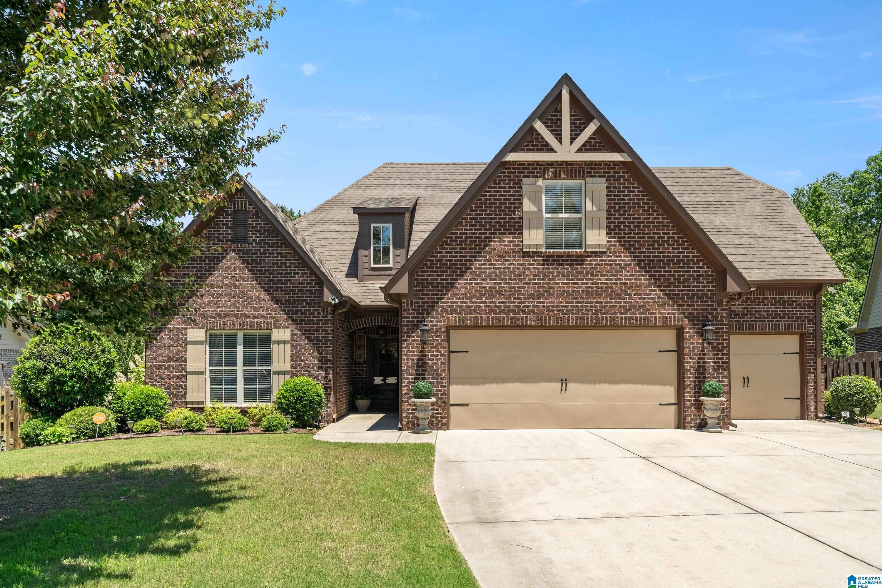 Pelham, AL 35124,308 DUNROBIN CIRCLE