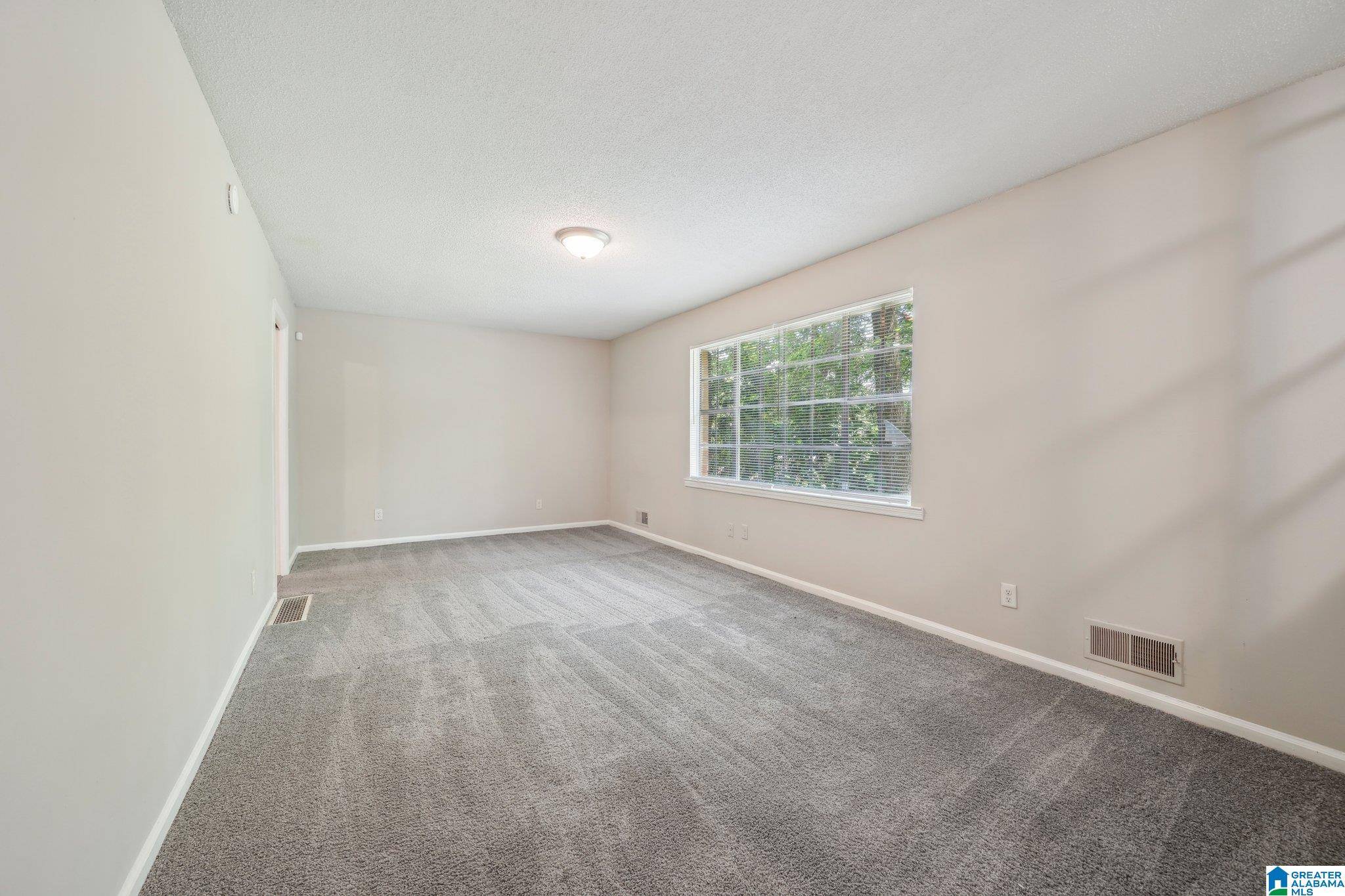 Center Point, AL 35215,1716 NANCY LANE