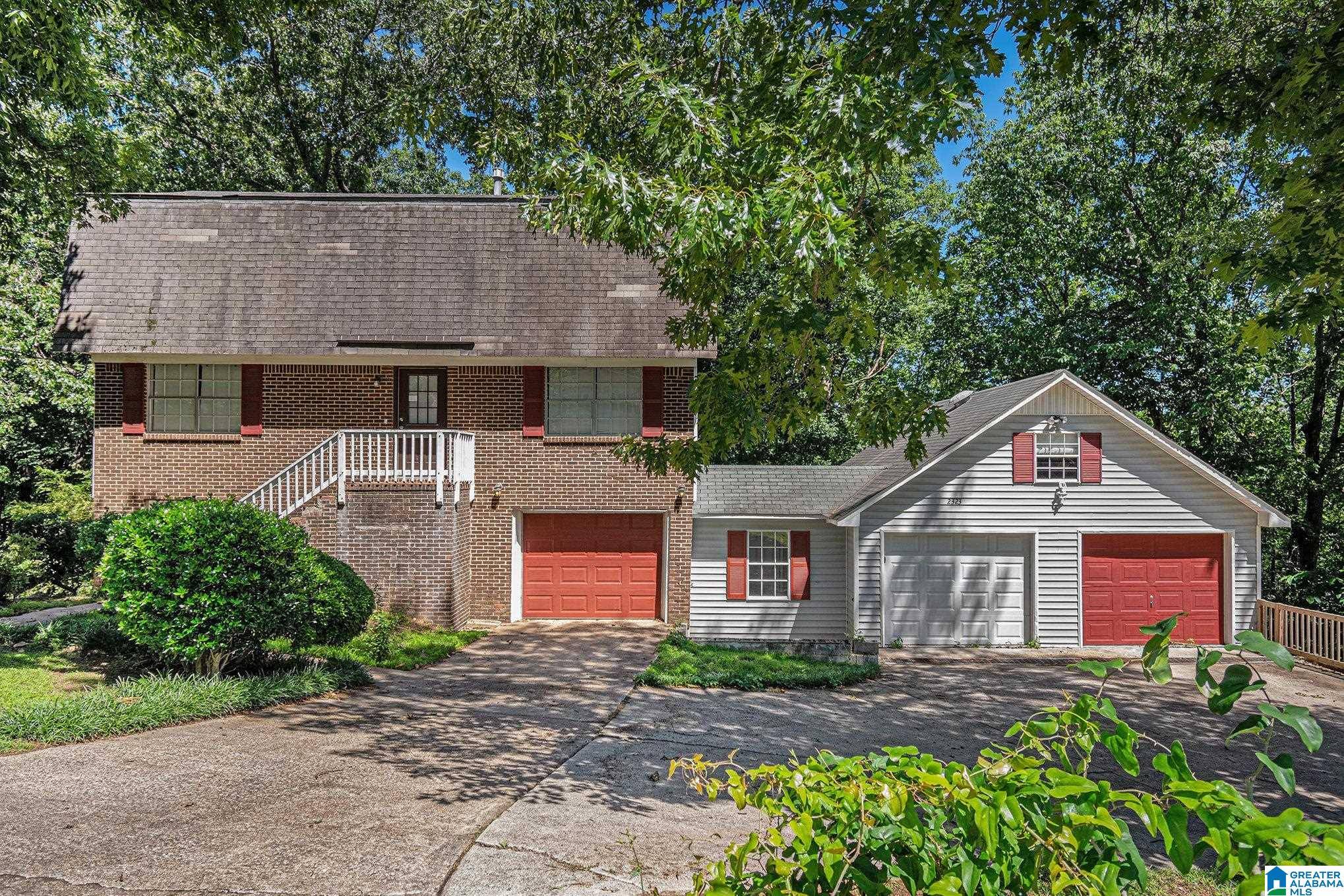 Center Point, AL 35215,2323 SPENCER LANE