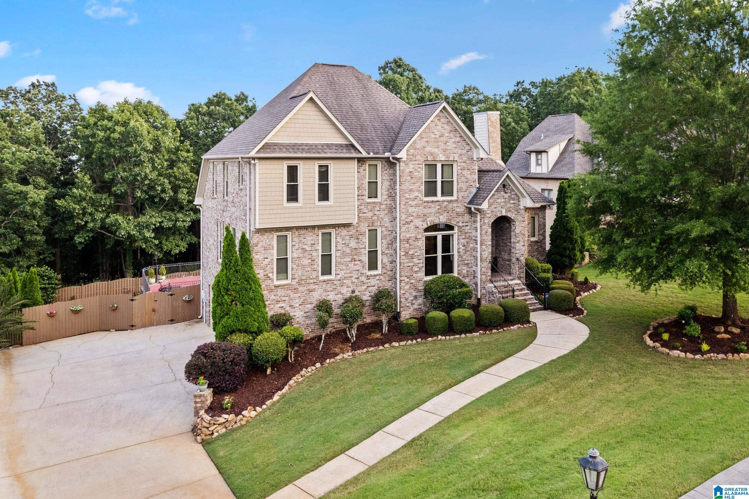 Trussville, AL 35173,8419 LEDGE CIRCLE