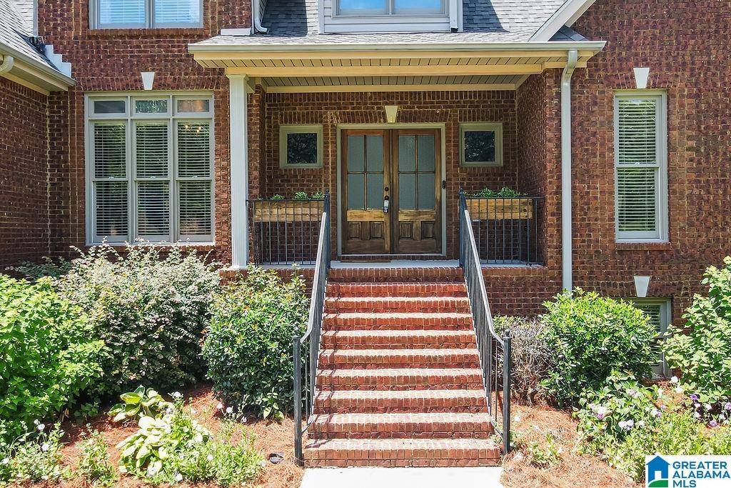 Pelham, AL 35124,212 WOODRIDGE DRIVE